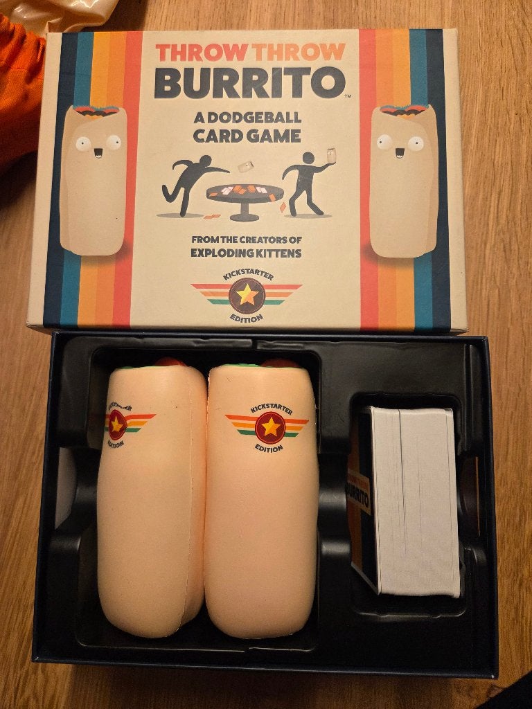 Throw Throw Burrito Kickstarter + Extreme Pro bundel, Vijf spelers of meer, Ophalen of Verzenden, Gebruikt