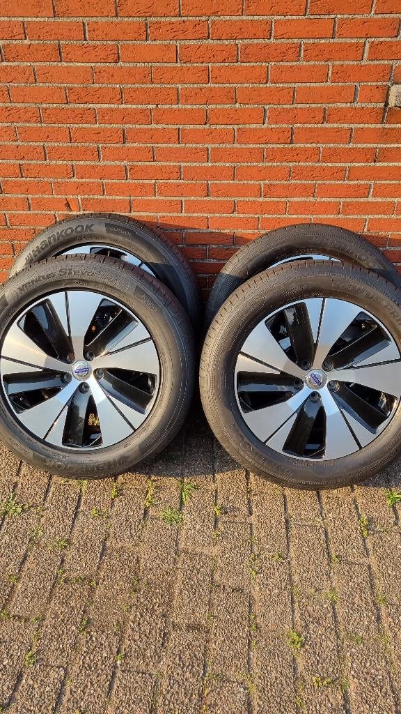 18 Volvo XC40 velgen Hankook zomerbanden, Auto-onderdelen, Banden en Velgen, Ophalen, 18 inch, Gebruikt, Banden en Velgen