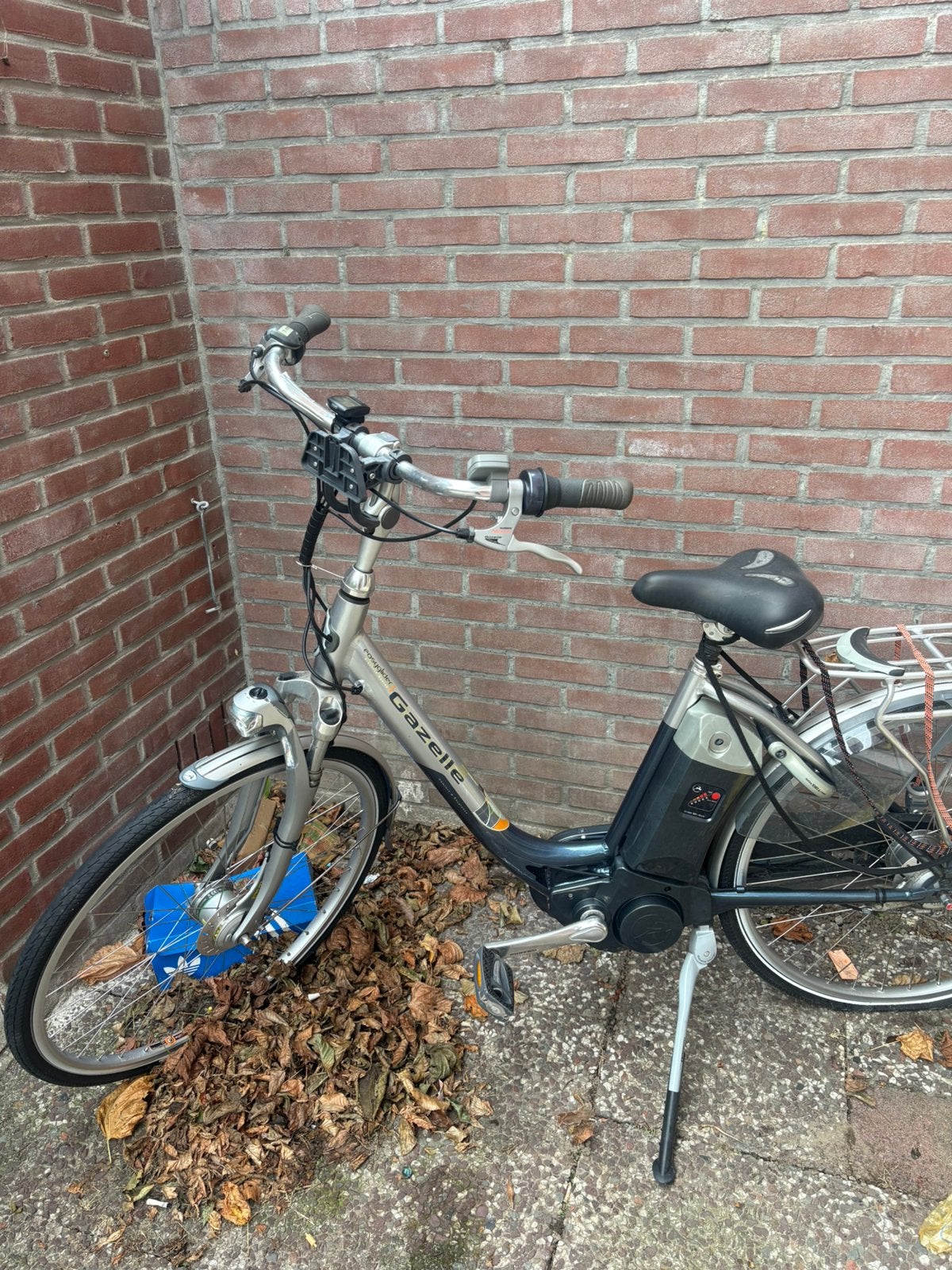 Elektrische Gazelle fiets – compleet met accu en oplader, 56 cm of meer, Ophalen, Zo goed als nieuw, Overige merken