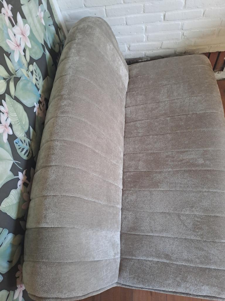 Mooi retro bankje met zachte stof, Ophalen, 75 tot 100 cm, Rechte bank, Minder dan 150 cm