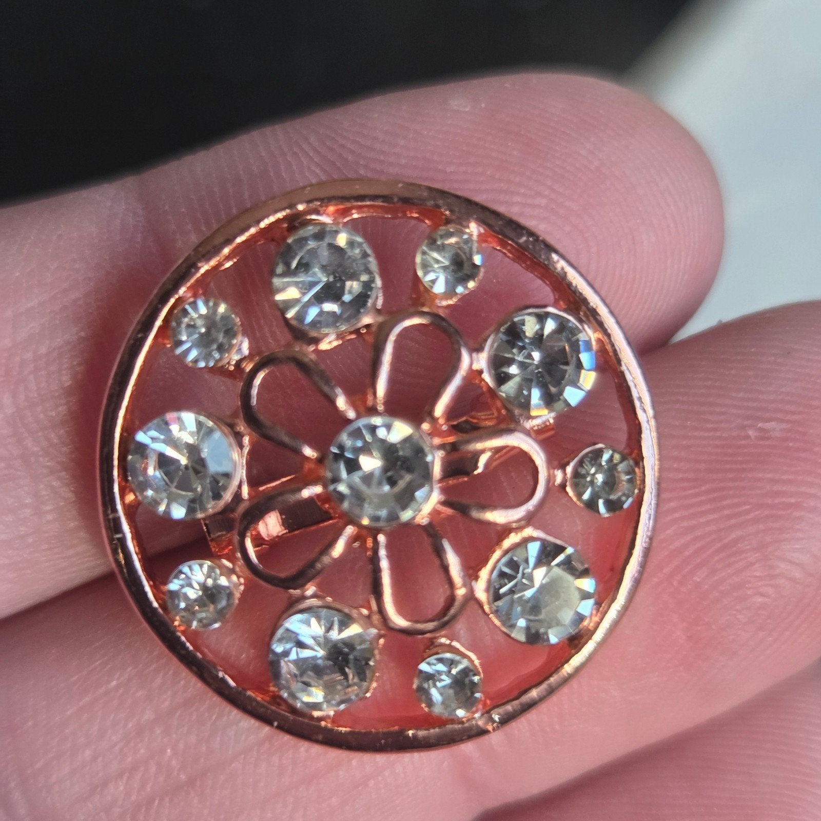 Broche, Sieraden, Tassen en Uiterlijk, Broches, Ophalen of Verzenden, Overige materialen
