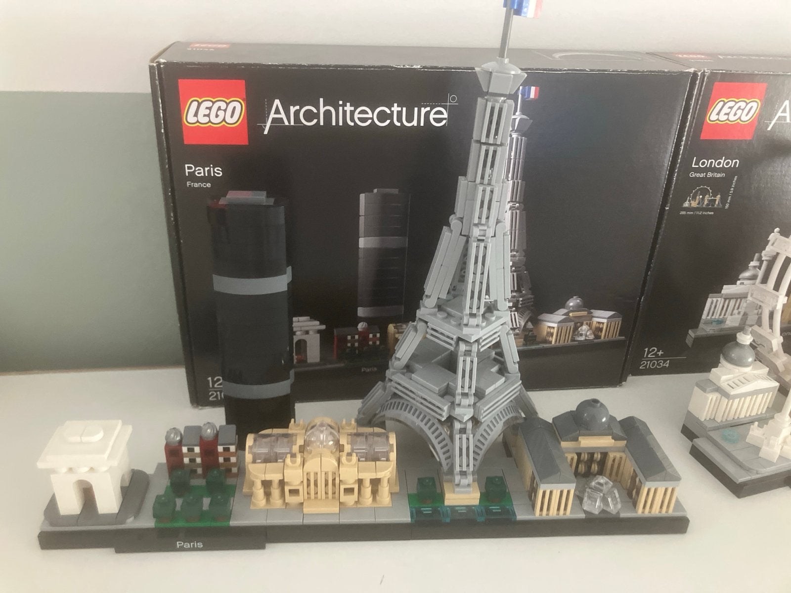Twee echte LEGO Architecture sets: Parijs en Londen, Ophalen of Verzenden, Zo goed als nieuw