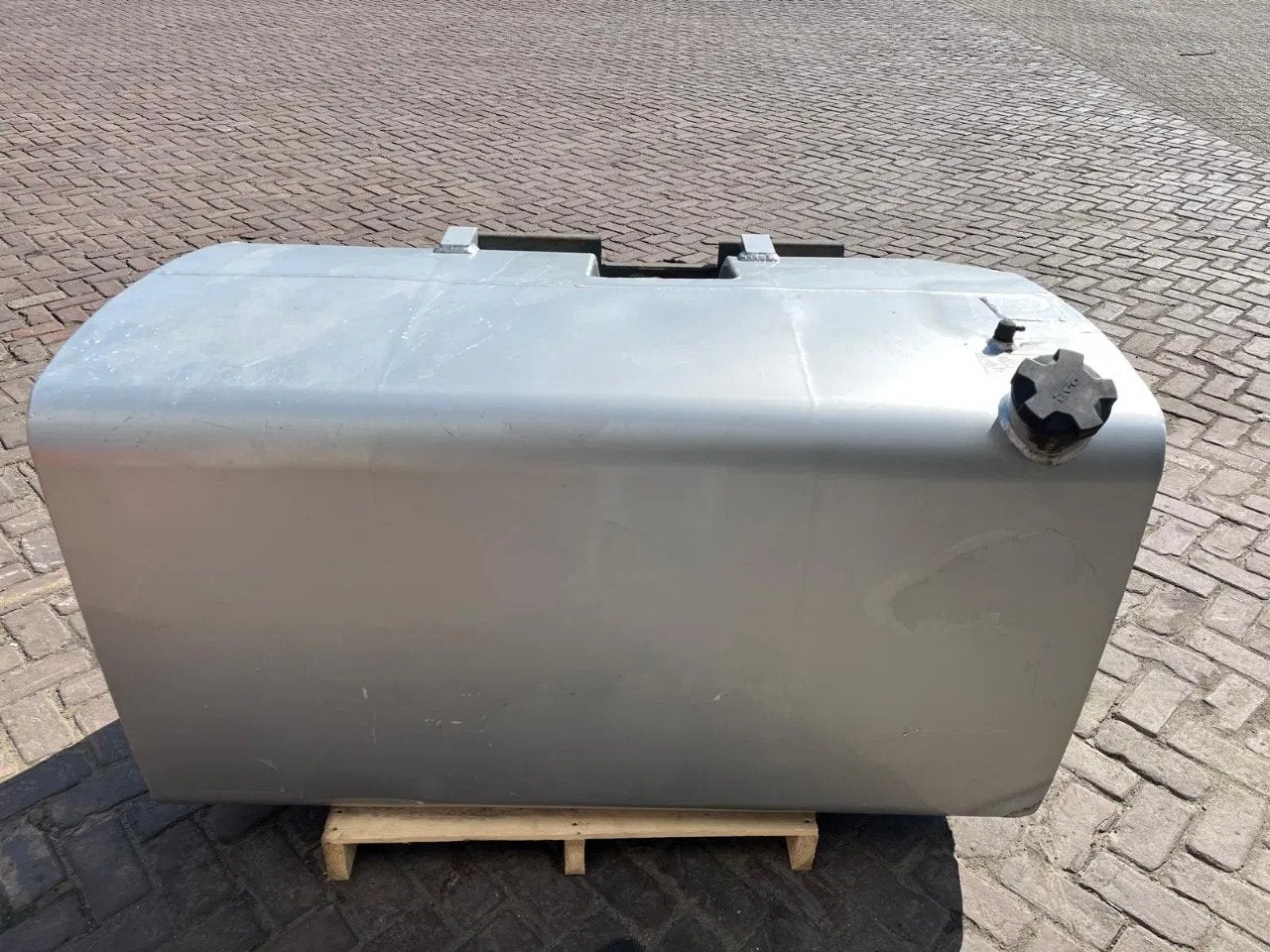 DAF Brandstoftank Diesel 720L 025595, Gebruikt, DAF, Brandstofsystemen