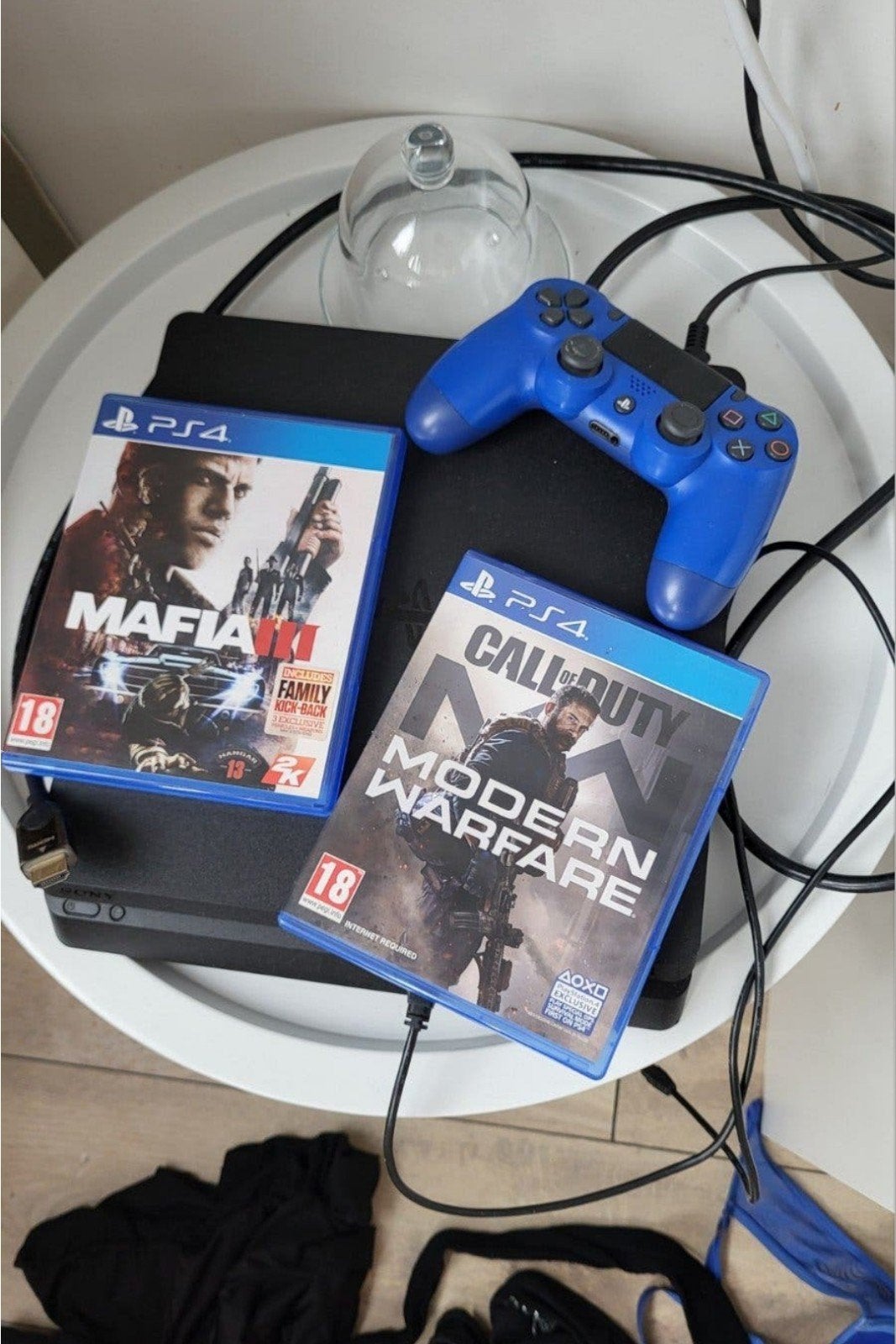 PlayStation 4 in goede staat met 2 spellen en controller, Ophalen, Gebruikt, Met 1 controller, Met games