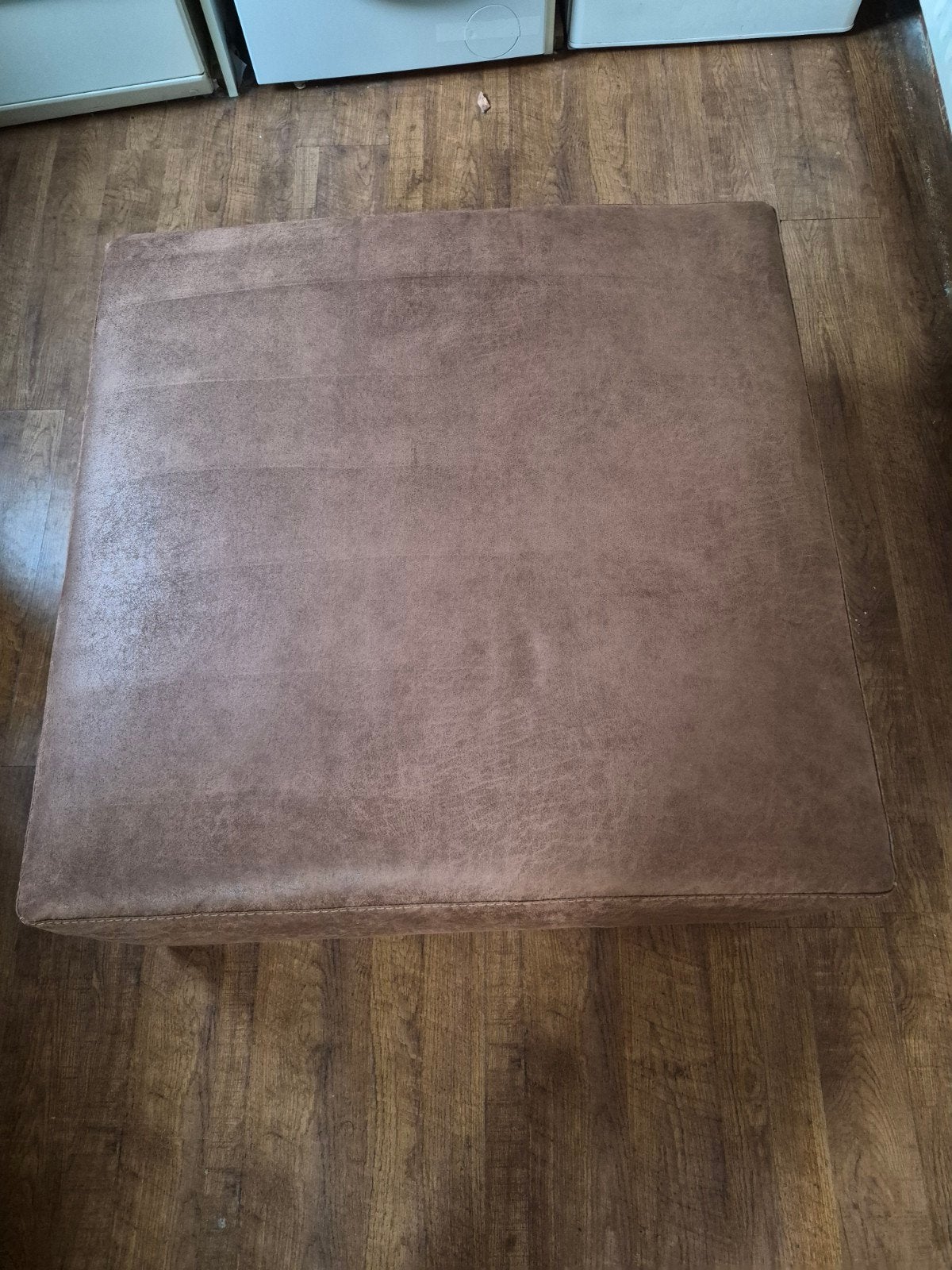 Ruime bruine hocker - 95x95x40 cm, Huis en Inrichting, Banken | Voetenbanken en Poefen, Ophalen, Gebruikt, Vierkant, 75 tot 100 cm
