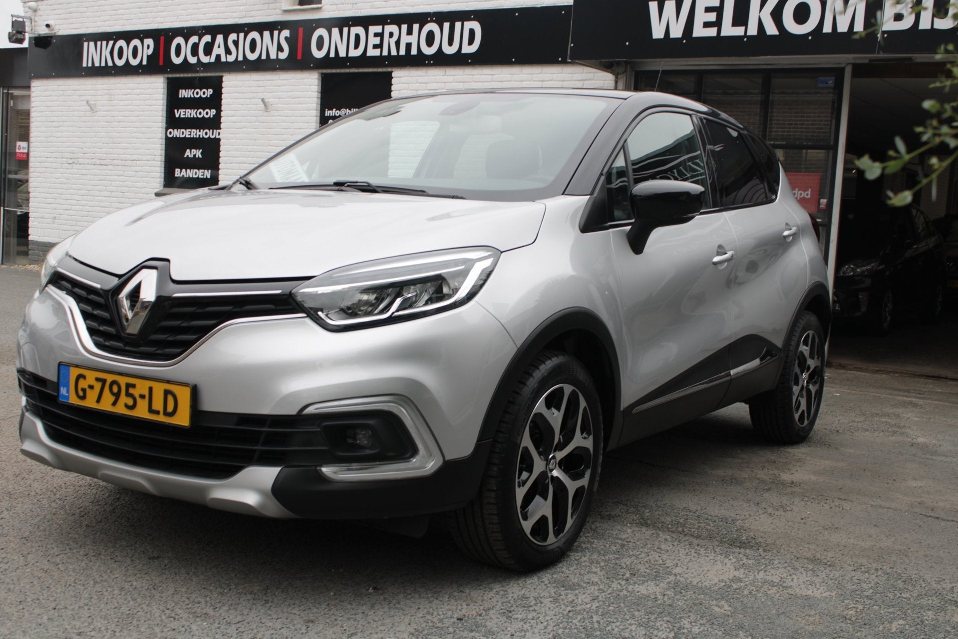 Renault Captur 1.2 TCe Intens / Camera / Panodak / Keyless /, Auto's, Automatische klimaatregeling, Gebruikt, 4 cilinders, 635 kg