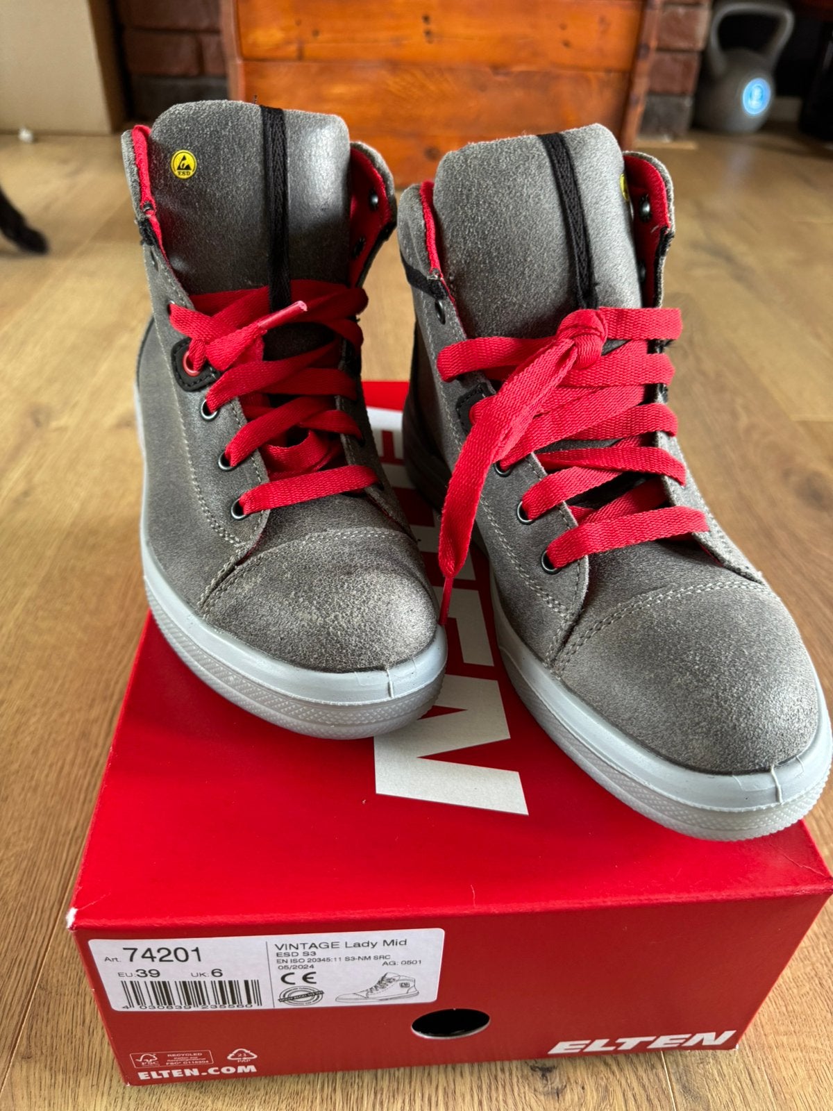Nieuwe werkschoenen, Ophalen, Zo goed als nieuw, Zwart, Werkschoenen