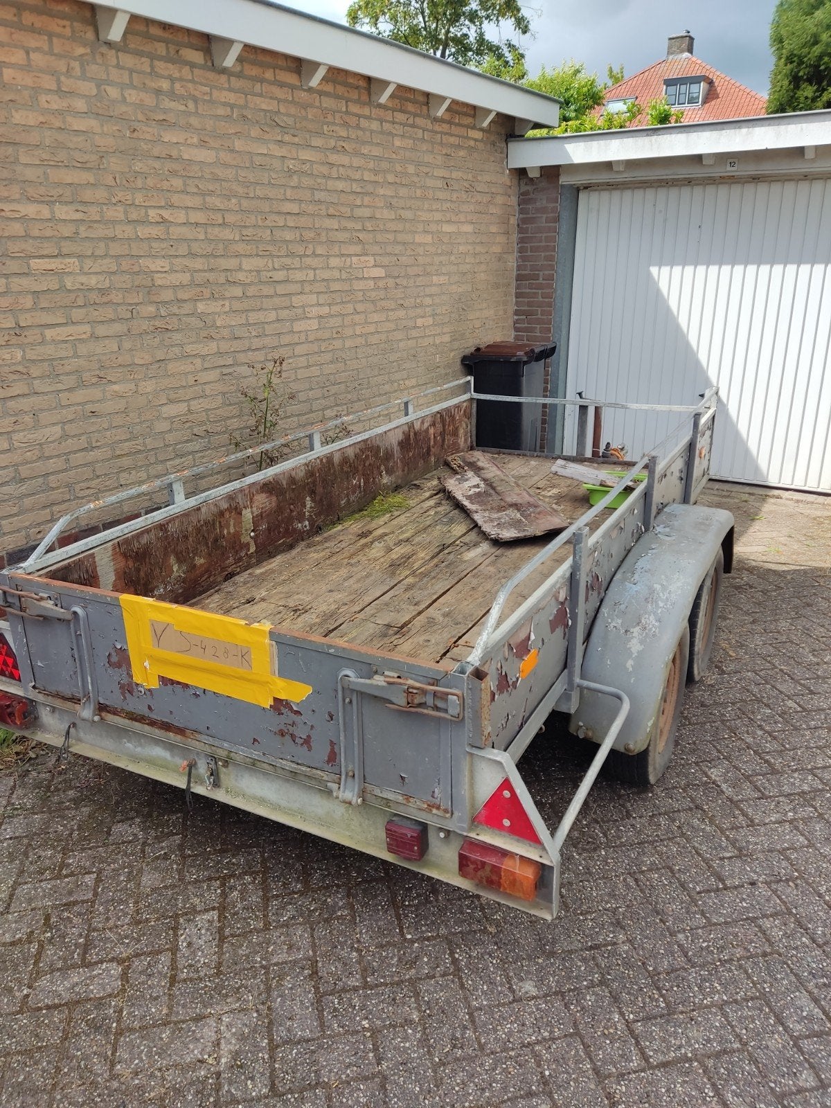 Gezocht houten plaatsen of planken om dit netjes te maken!, Ophalen, Hout