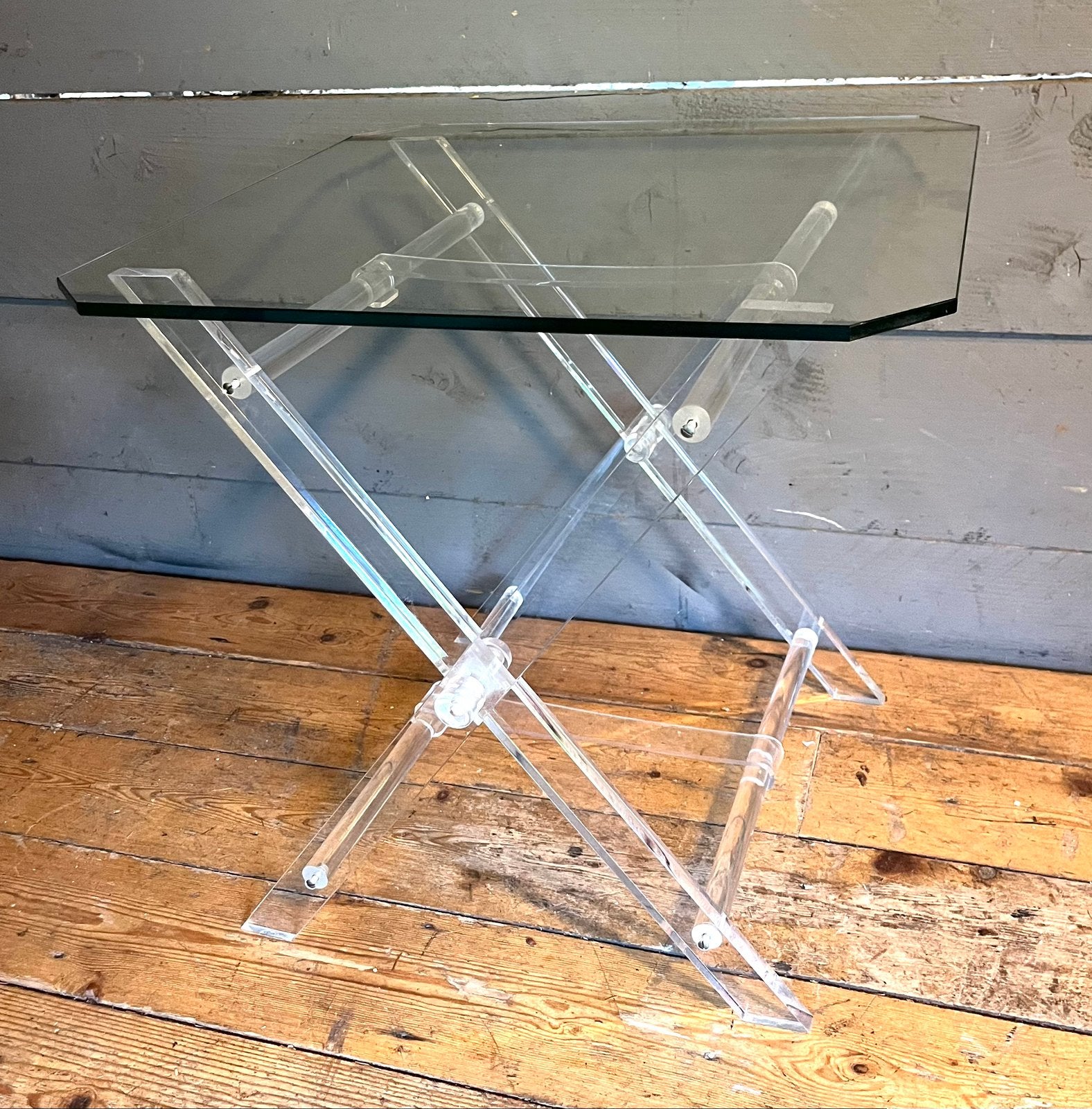 Vintage plexieglas bijzettafel, Minder dan 55 cm, Gebruikt, Vierkant, Glas