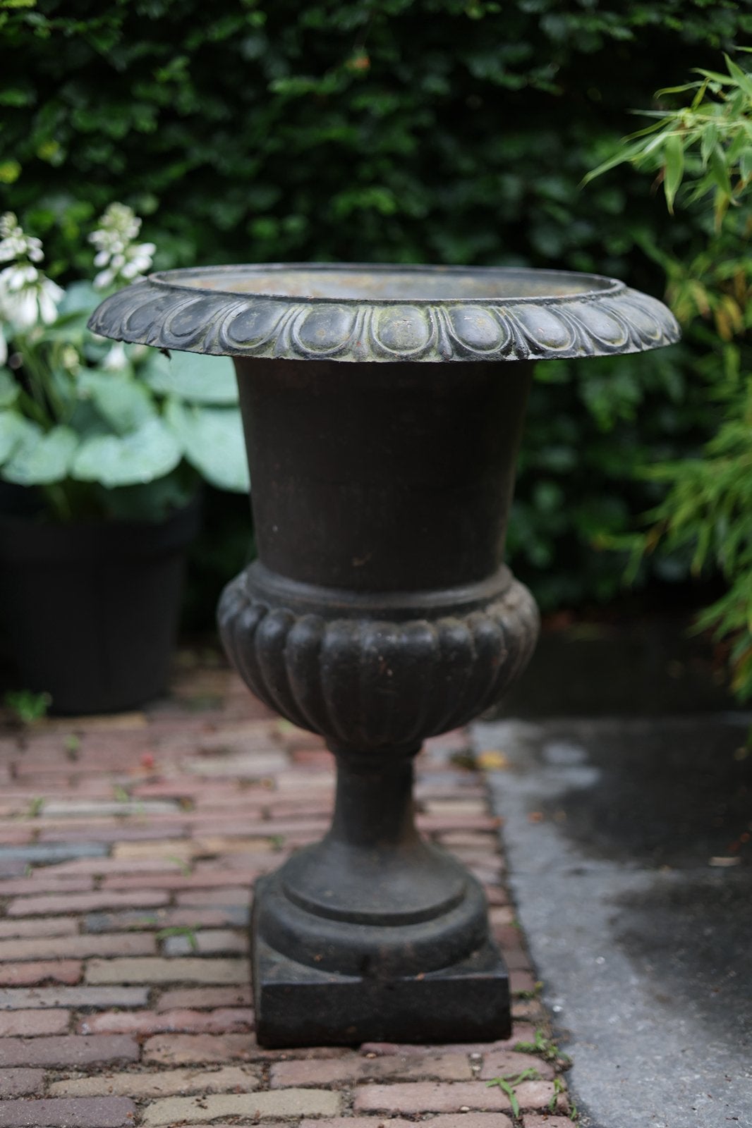 Prachtige grote tuinvaas gietijzer 76 cm hoog, Tuin en Terras, Tuinvazen, Ophalen, Gebruikt