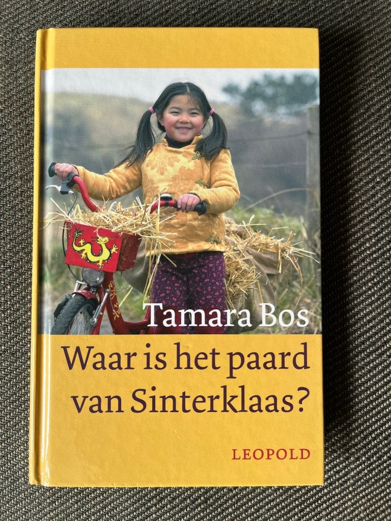 Tamara Bos - Waar is het paard van Sinterklaas. (Hardcover), Boeken, Fictie algemeen, Ophalen of Verzenden, Zo goed als nieuw
