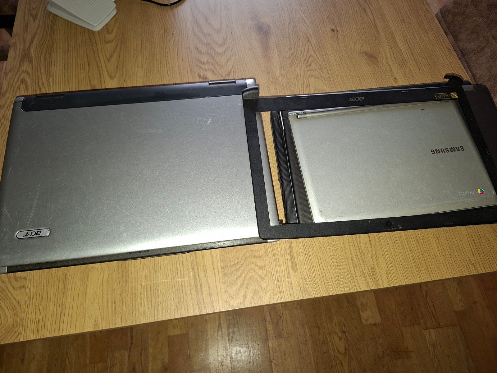 8 Laptops - Werking Onbekend, Sommige Missen Onderkant, Ophalen, Minder dan 4 GB, 15 inch, Niet werkend