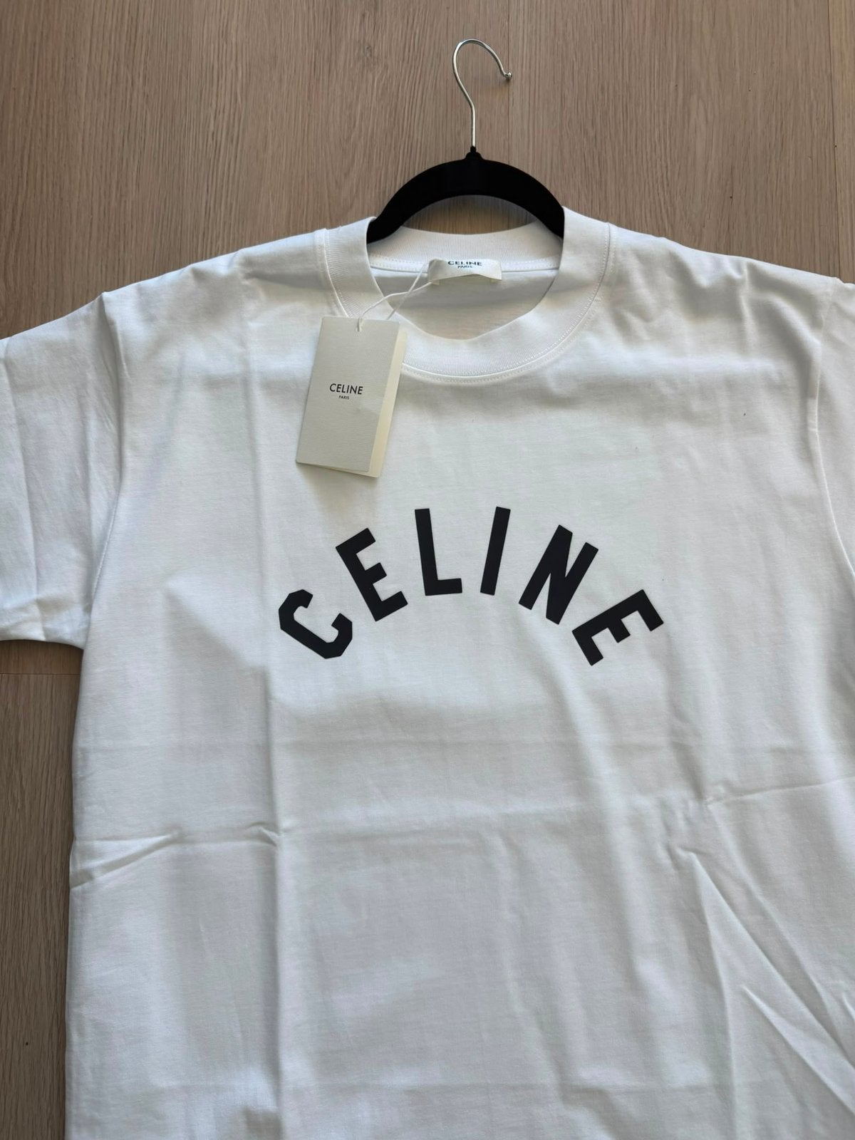 celine t shirt maat M/L op voorraad, Kleding | Heren, T-shirts, Ophalen of Verzenden, Zo goed als nieuw