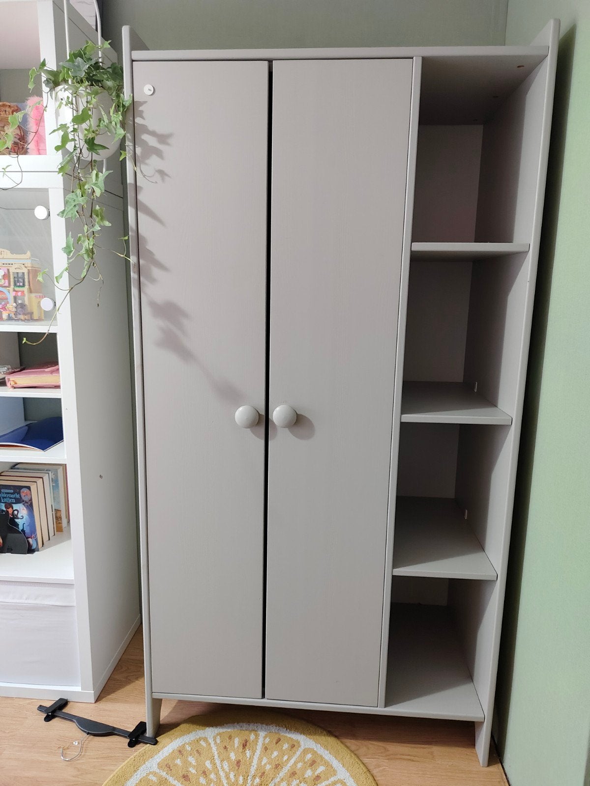 Ikea Trogen Szafa Kledingkast- Zo go, Ophalen, Zo goed als nieuw