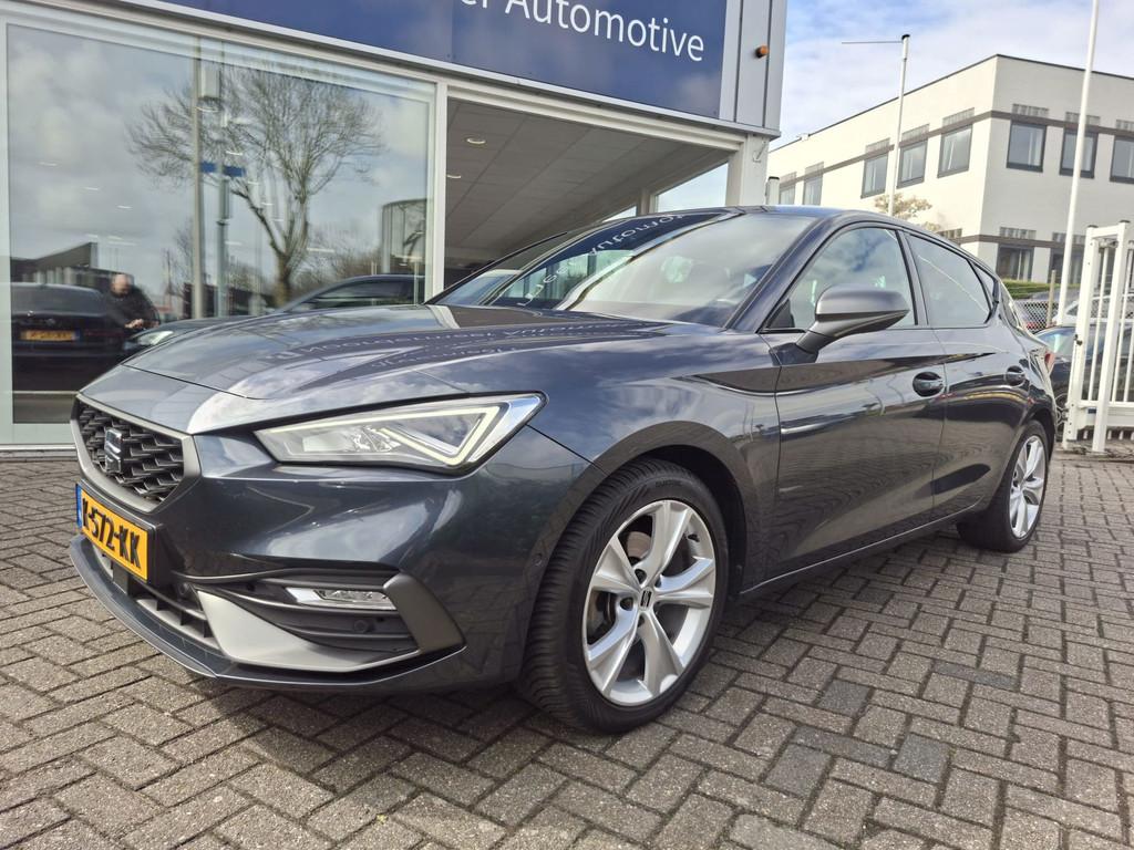Seat Leon 1.5 eTSI FR Launch Edition / automaat / navigatie, 150 pk, Origineel Nederlands, Bedrijf, Zilver of Grijs