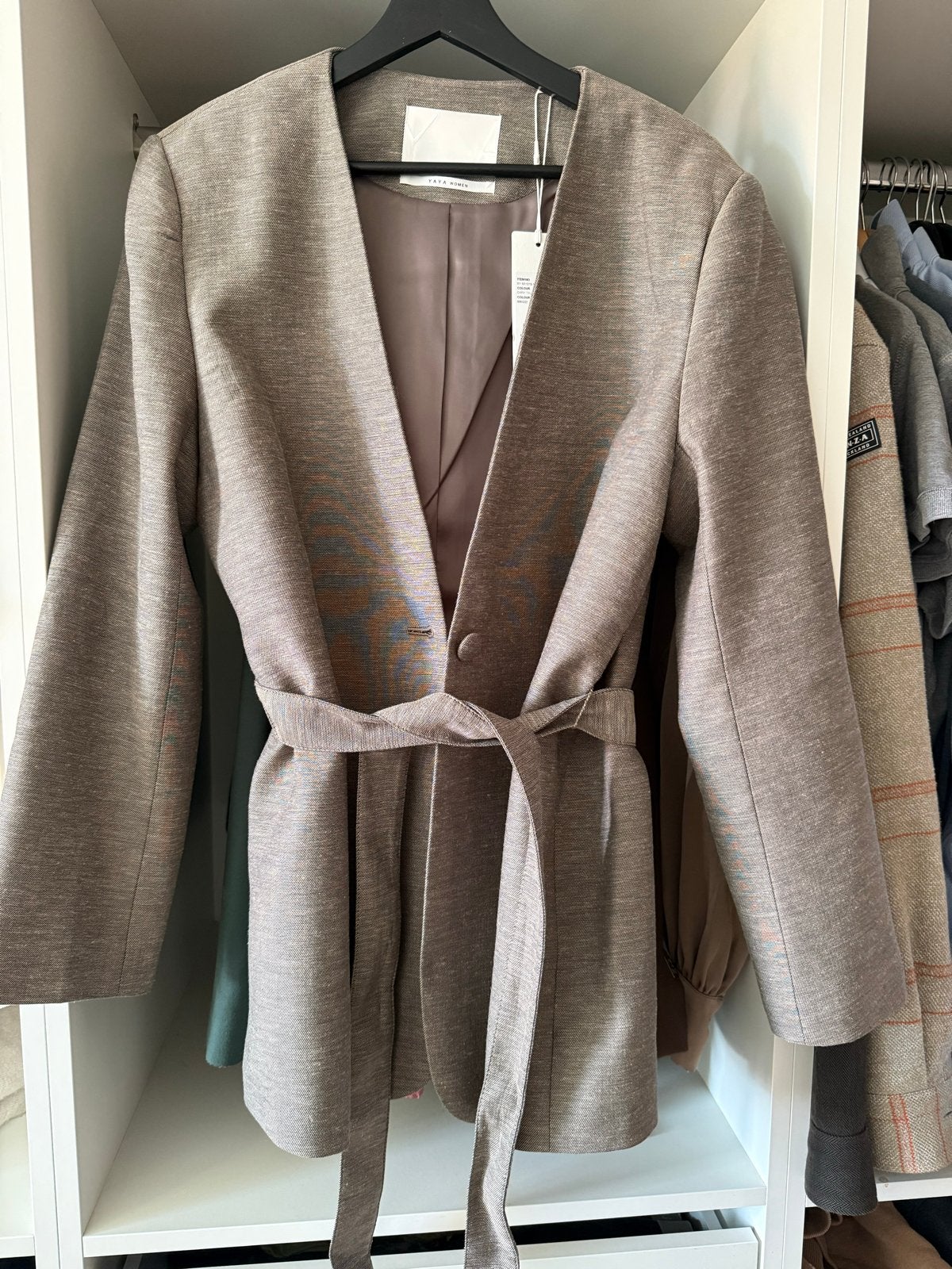 Nieuwe Yaya blazer maat 40 - Taupe/grijs/bruin, Kleding | Dames, Maat 38/40 (M), Bruin, Nieuw, Ophalen of Verzenden