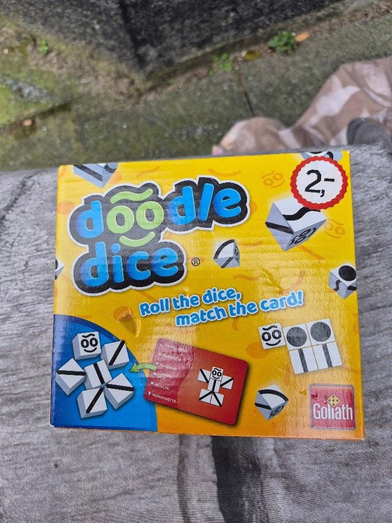 Dice, Dobbelspel, Goliath Doodle, 2 tot 6 Spelers, Bordspel, Hobby en Vrije tijd, Gezelschapsspellen | Bordspellen, Ophalen, Goliath