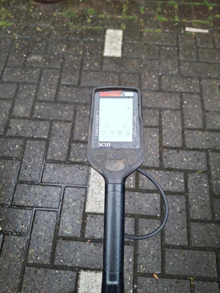Quest X10 Metaaldetector met 2 zoekschijven + Pinpointer, Ophalen