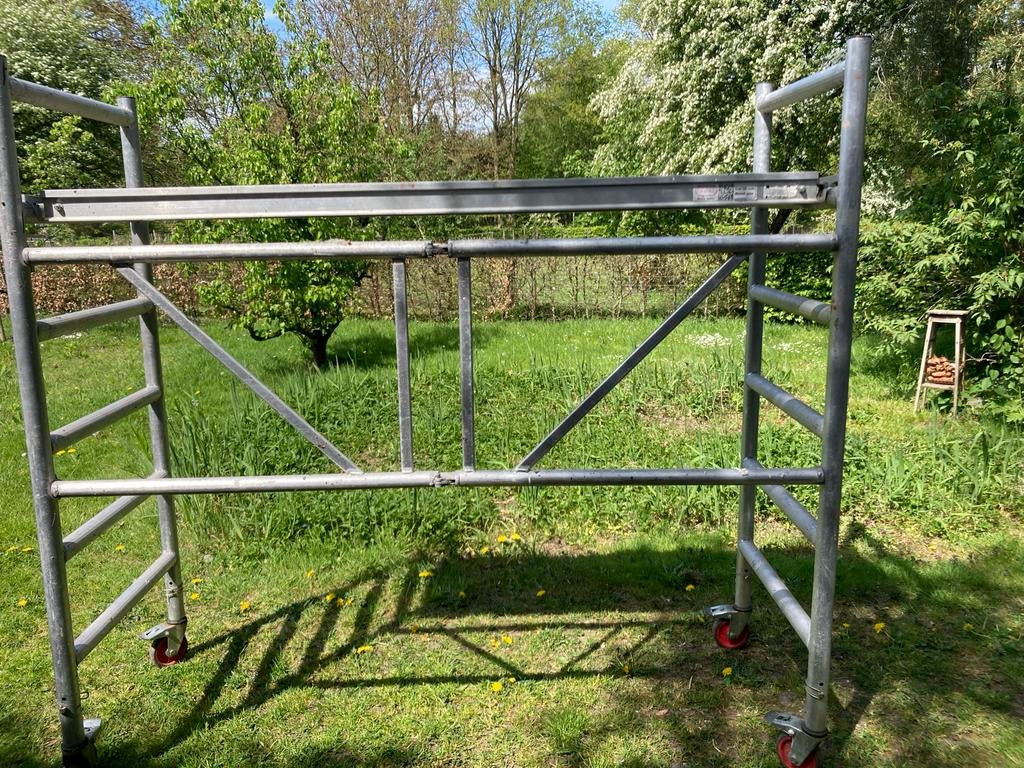 Altrex Kamersteiger 70x190 cm met opzetstukken, Ophalen, Gebruikt, Rolsteiger of Kamersteiger, Minder dan 2 meter