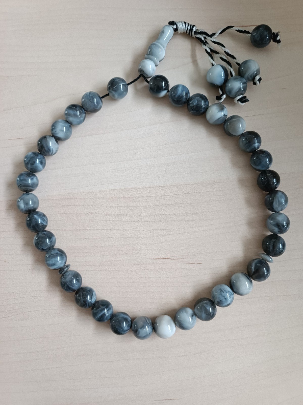 Mooie Gebedskralen / Tasbih - Grijs/Wit Marmerlook, Sieraden, Tassen en Uiterlijk, Ophalen of Verzenden, Zo goed als nieuw, Grijs