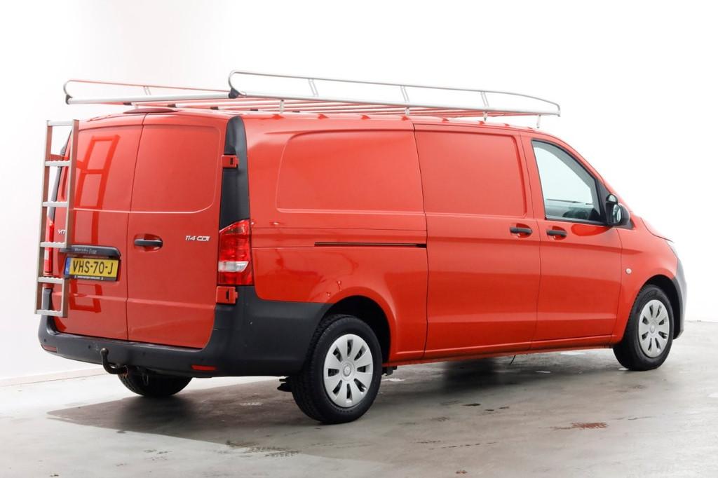 Mercedes-Benz Vito 114 CDI 136pk XL Extra Lang Navi/Camera/I, Auto's, Voorwielaandrijving, Gebruikt, Euro 6, 4 cilinders