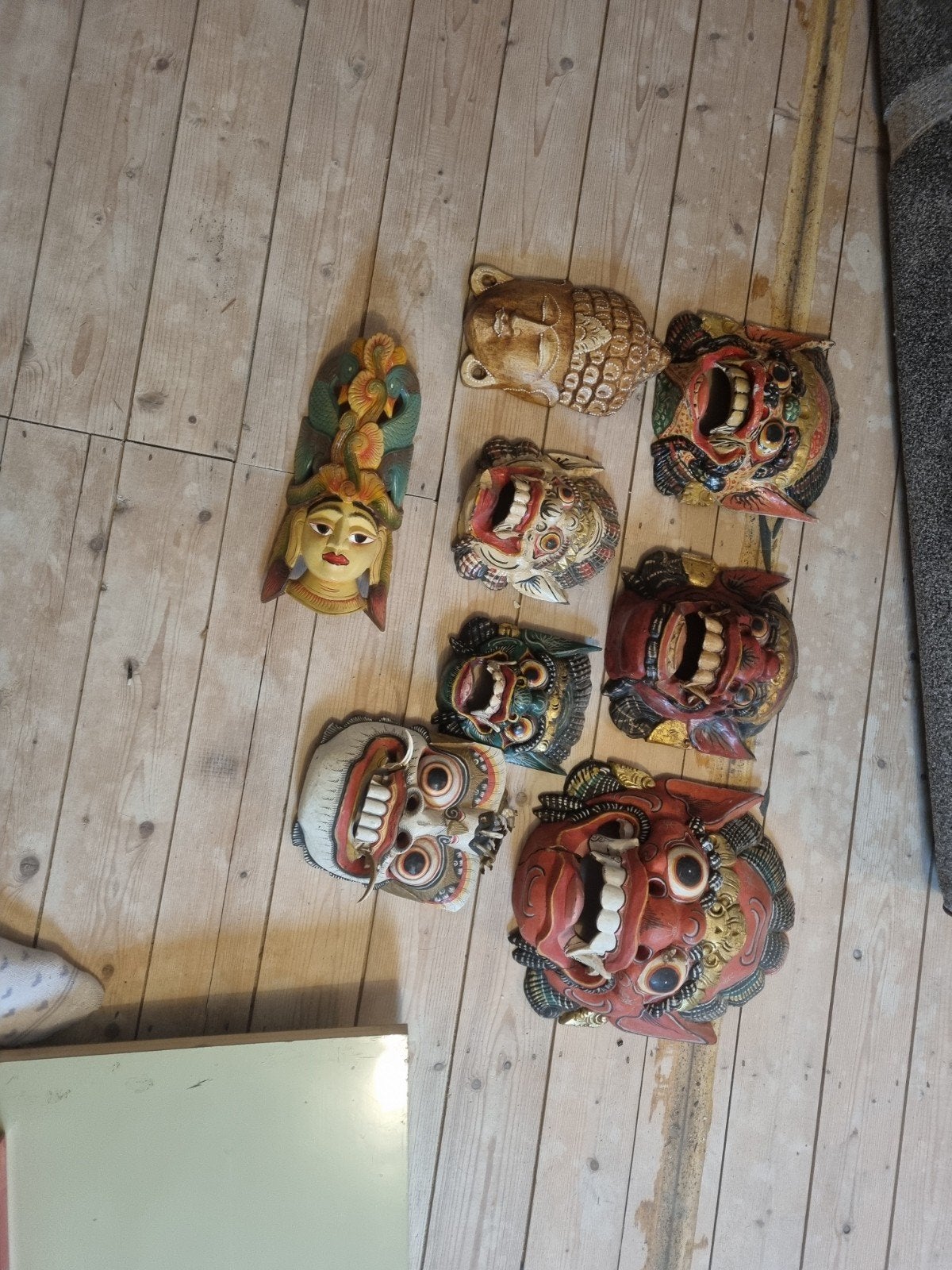 maskers uit bali, Verzenden