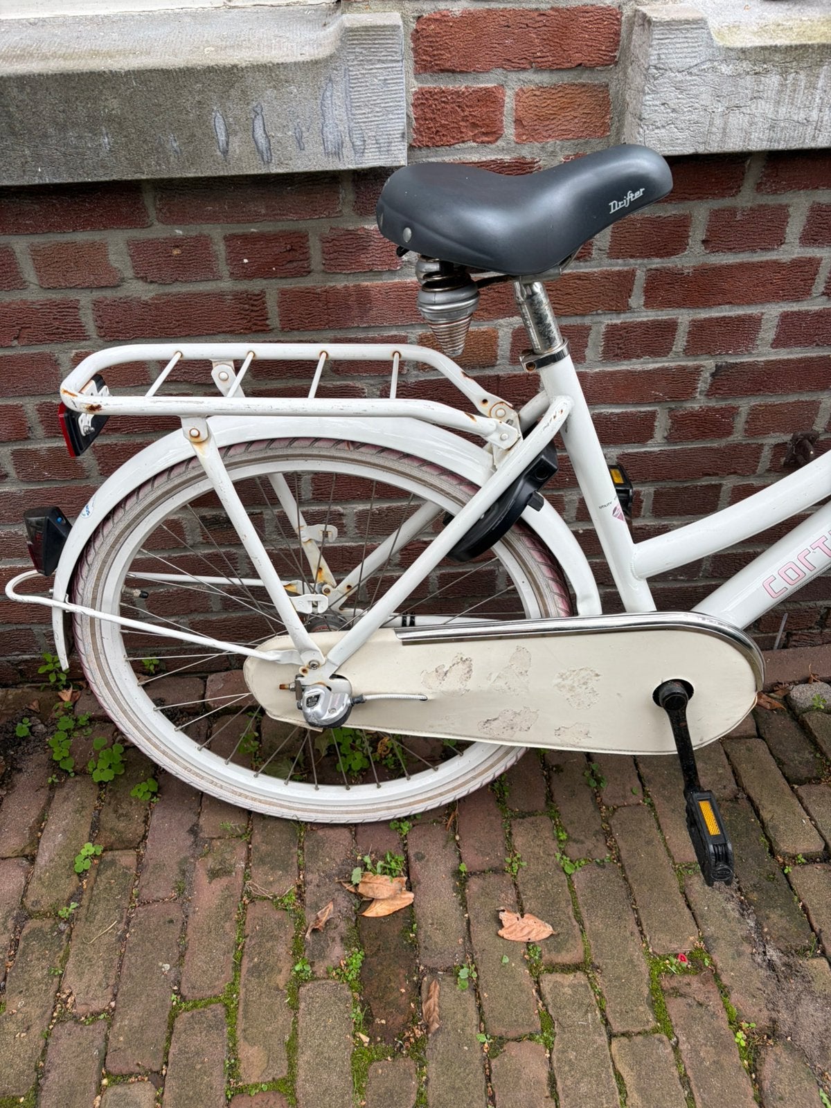 Foto 6 van Cortina meisjesfiets 24 inch