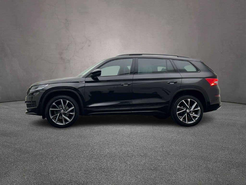 Skoda Kodiaq Sportline Business 1.5 TSI 150pk DSG Automaat T, Auto's, Skoda, 4 cilinders, 150 pk, Zwart, Bedrijf