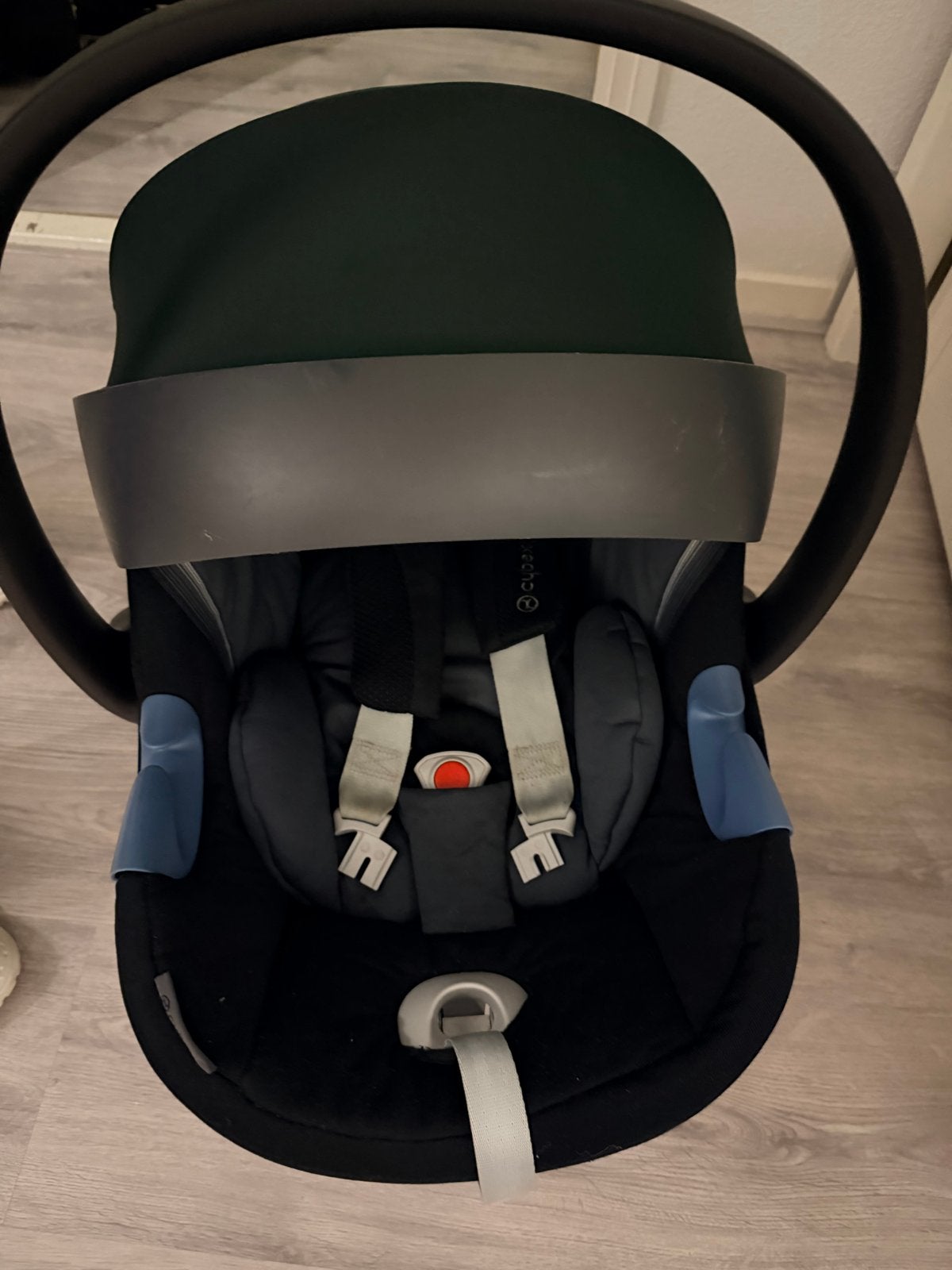 Cybex Aton M autostoel, Kinderen en Baby's, Autostoeltjes, Autogordel of Isofix, Zijbescherming, Zo goed als nieuw, 0 t/m 13 kg