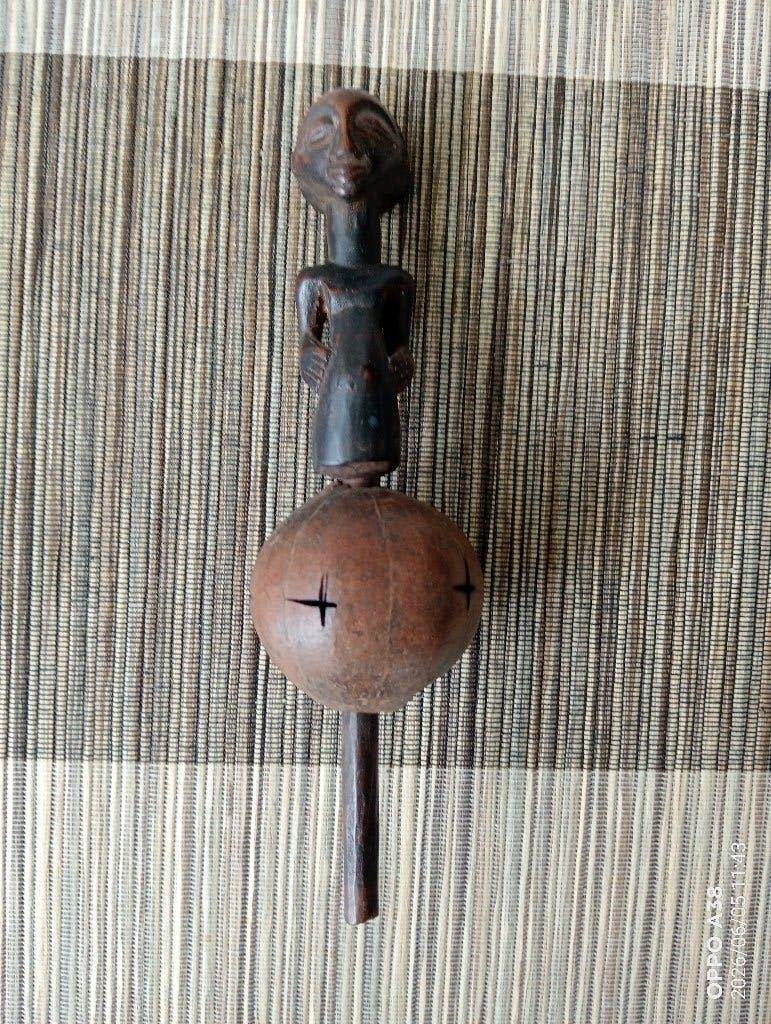 Oud Afrikaanse rammelaar, Antiek en Kunst, Ophalen of Verzenden