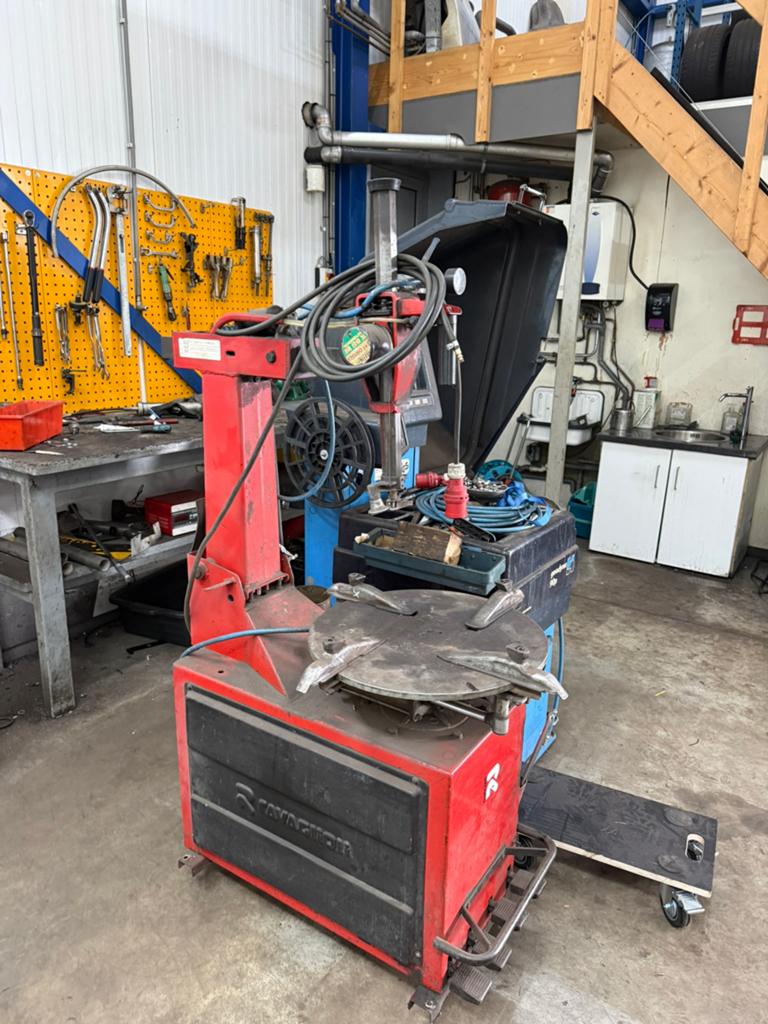 Banden demontage machine + balanceer apparaat., Auto diversen, Autogereedschap, Ophalen