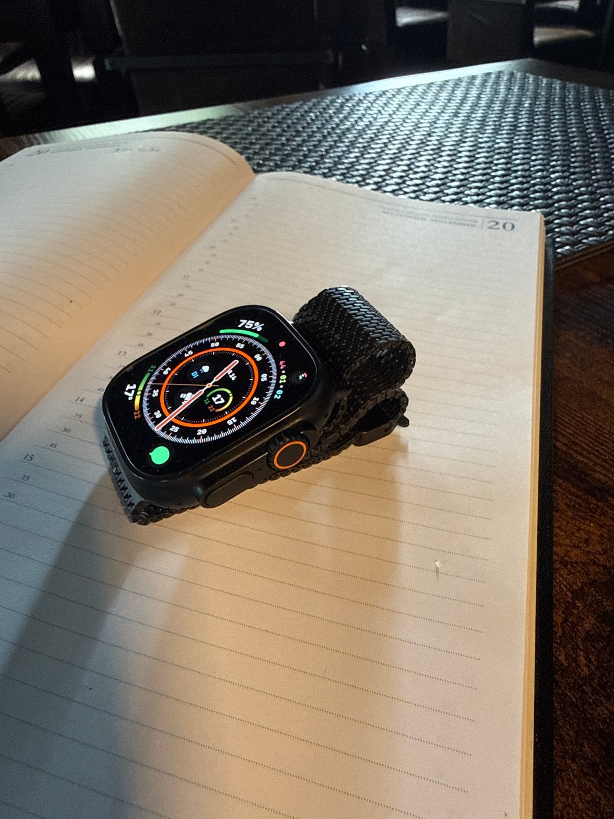 Foto 2 van Apple Watch Ultra - Zo goed als nieuw
