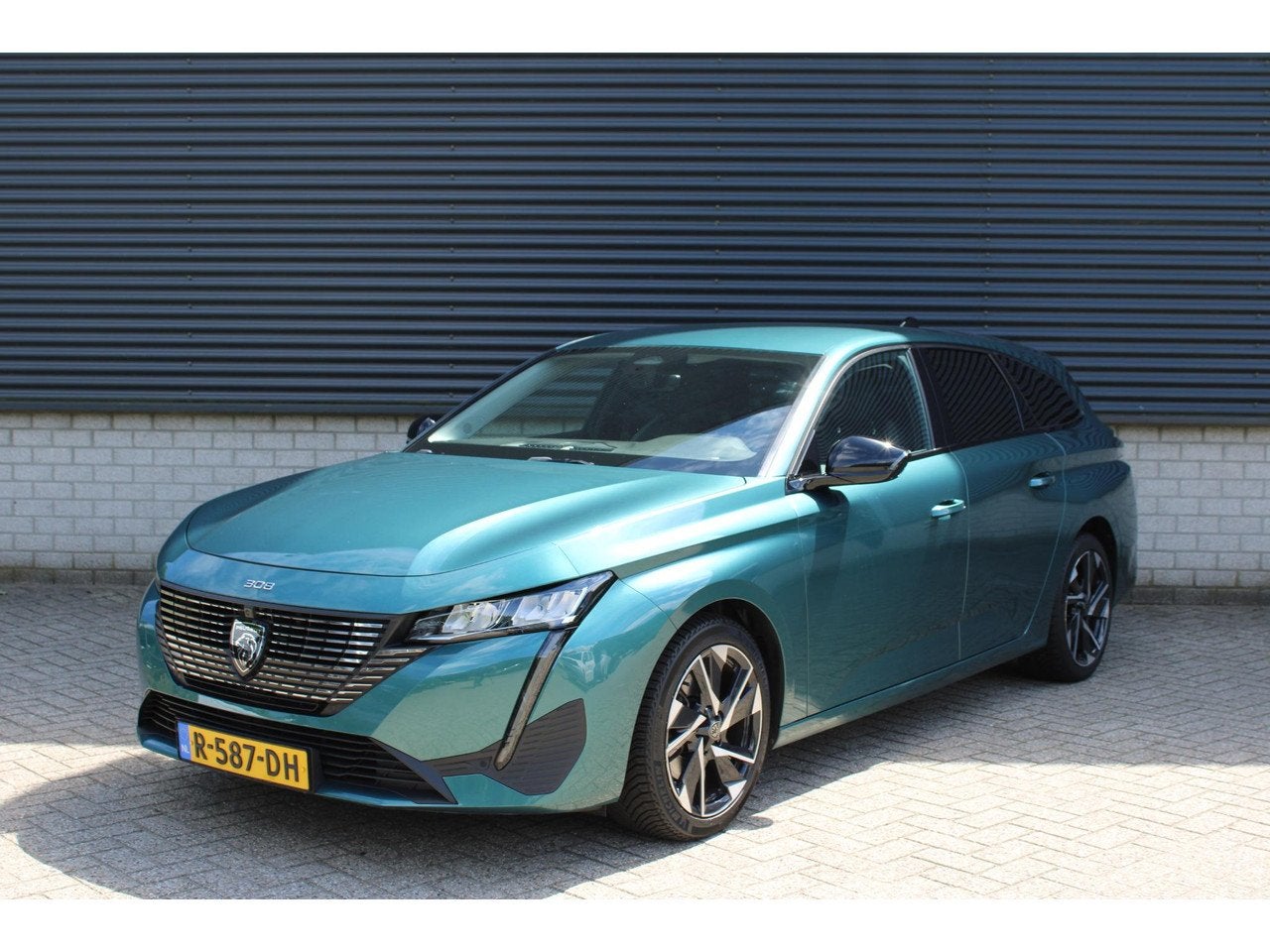 Peugeot 308 SW 1.2 PureTech Allure Pack Business (bj 2022), Auto's, Voorwielaandrijving, 680 kg, 1199 cc, Blauw