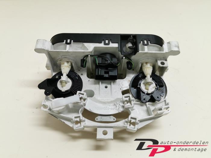 Kachel Bedieningspaneel van een Daihatsu Sirion, Auto-onderdelen, Dashboard en Schakelaars, Gebruikt, Daihatsu, -, -