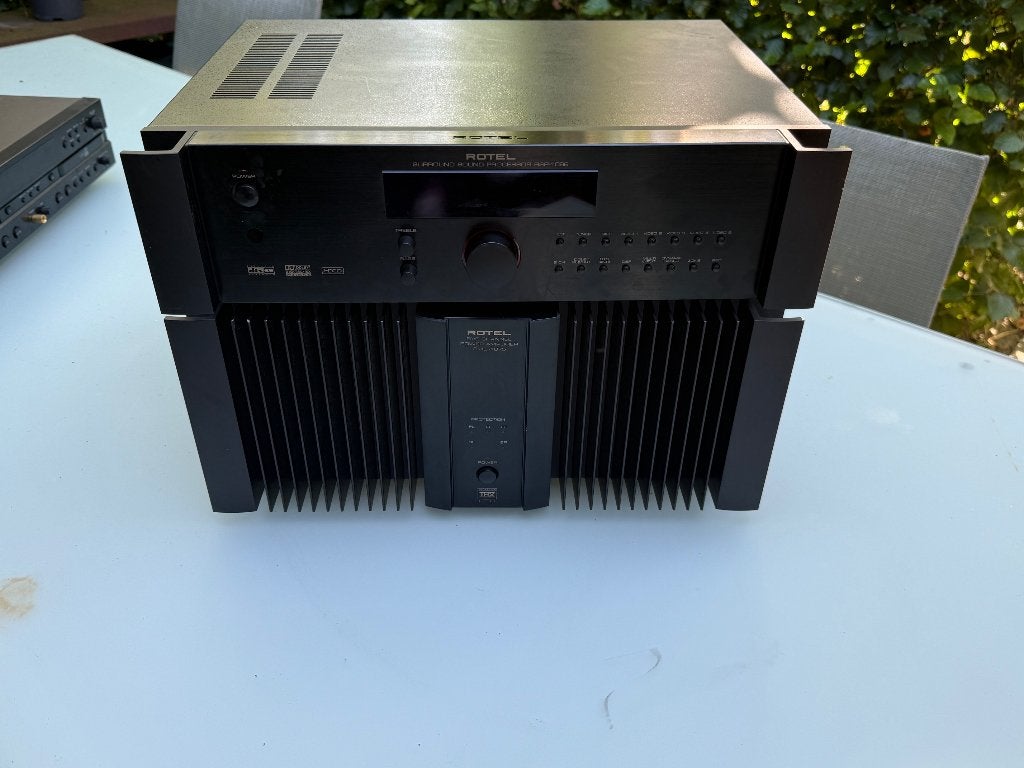 Rotel RMB 1075 eindversterker en voorversterker RSP-1068, Gebruikt, 120 watt of meer, Ophalen, Overige merken