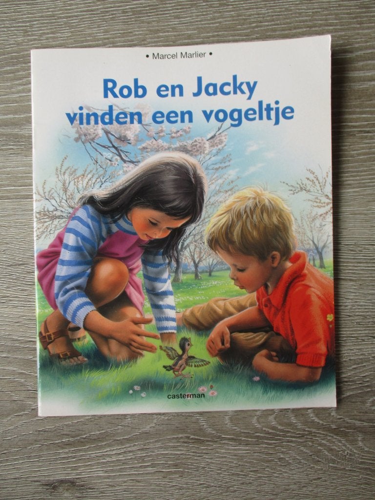 Rob en Jacky vinden een vogeltje - Marcel Marlier, Ophalen of Verzenden, Gelezen, Fictie algemeen