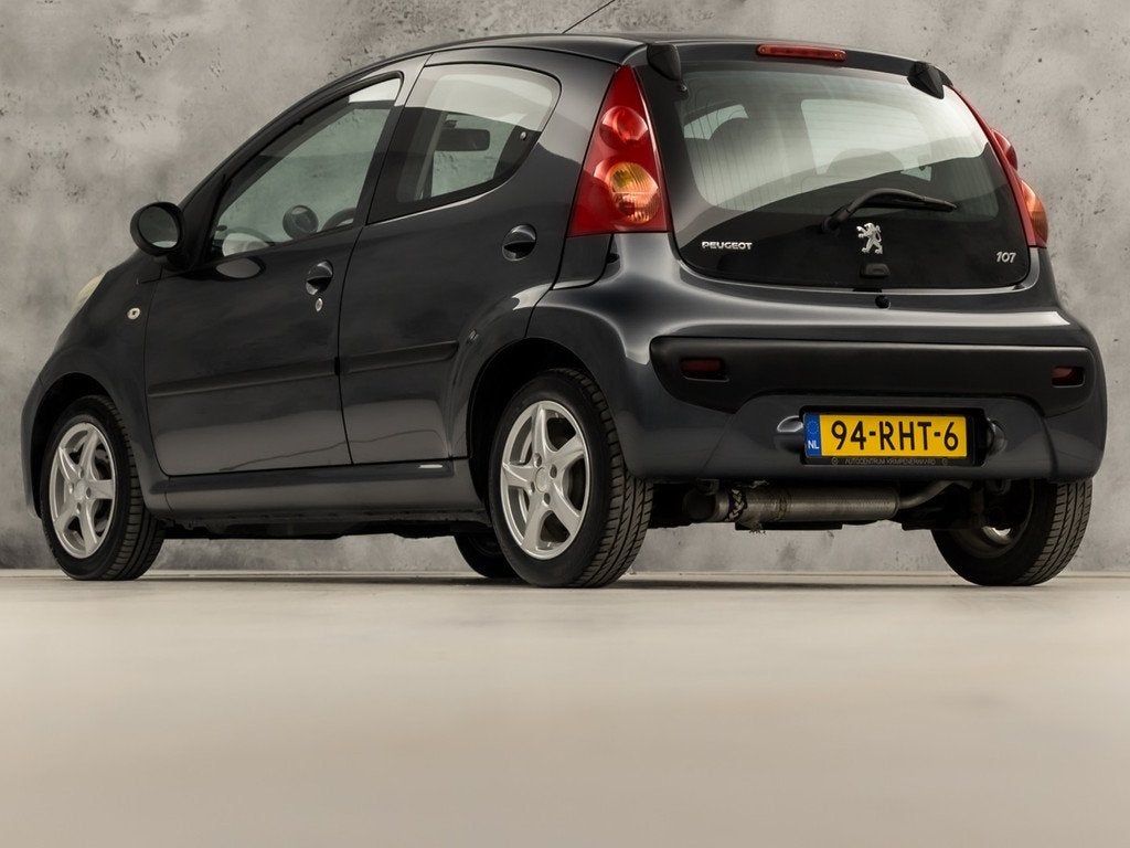 Peugeot 107 1.0-12V XS Sport (5 DEURS, AIRCO, TOERENTELLER,, Voorwielaandrijving, Stof, Gebruikt, Zwart