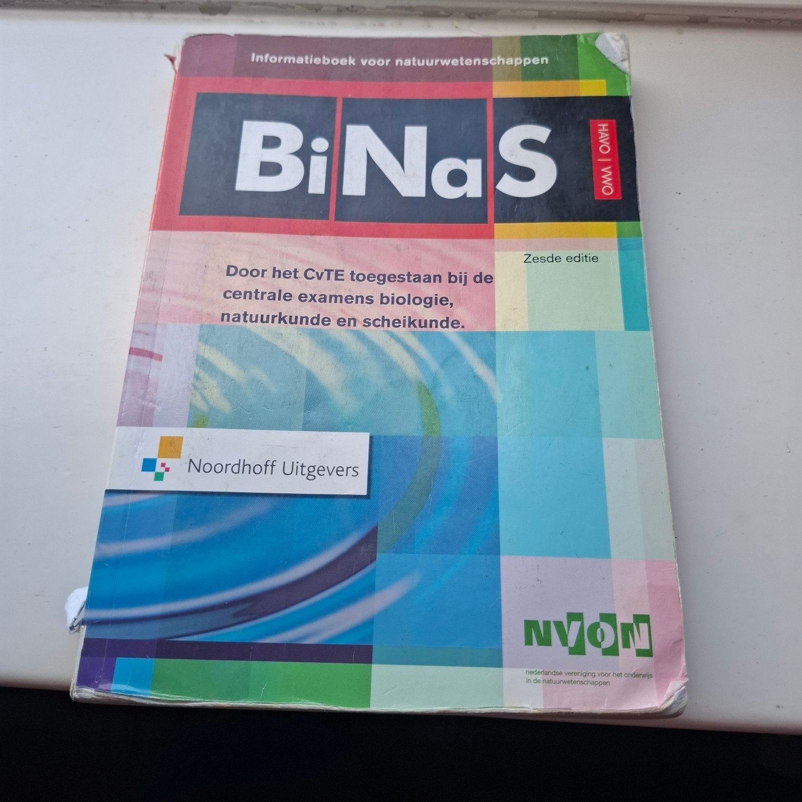 BiNaS Informatieboek Natuurwetenschappen 6e editie, Boeken, Schoolboeken, Gelezen, Biologie, HAVO, Ophalen of Verzenden