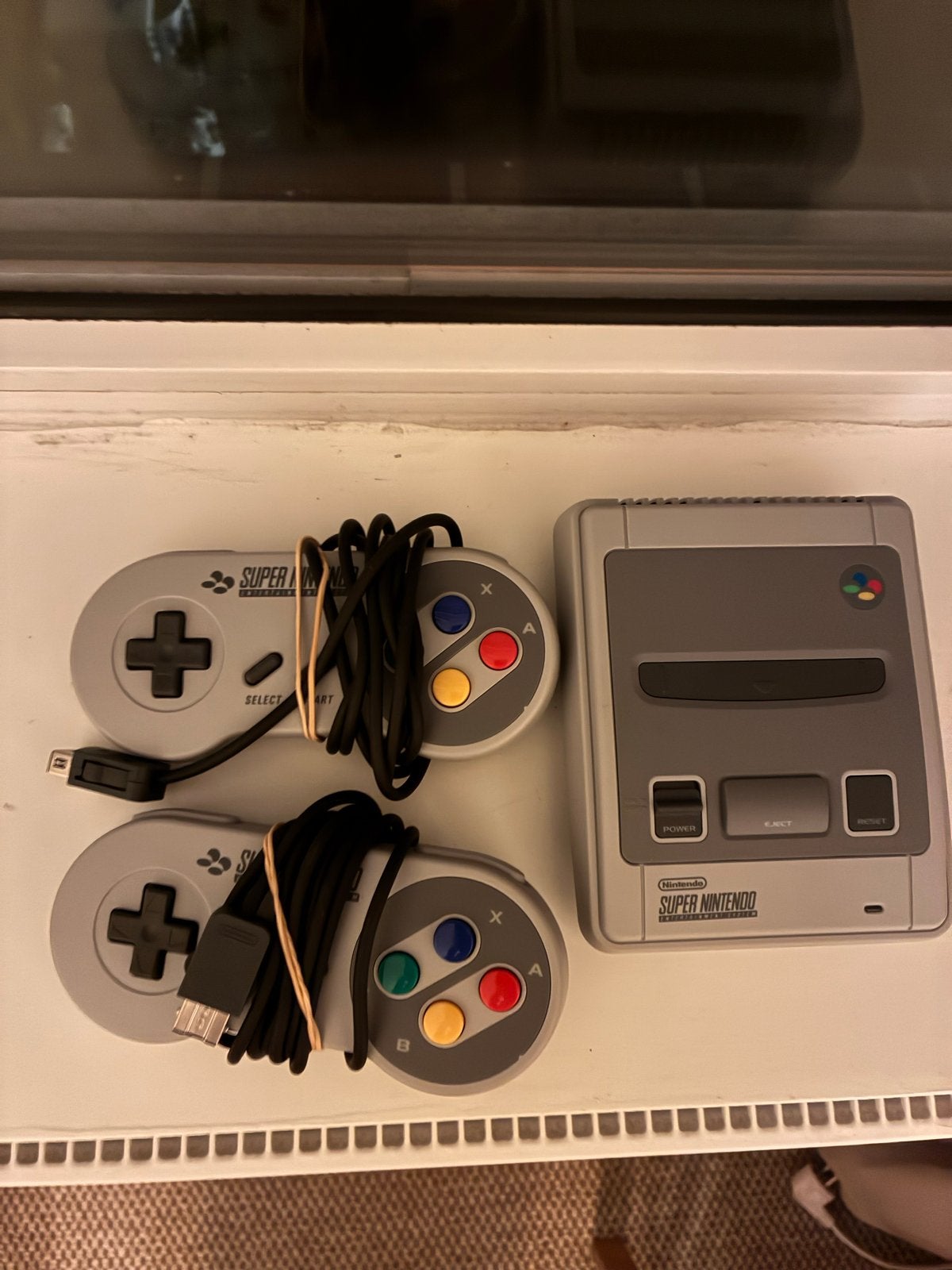 Super Nintendo Classic Mini met 2 controllers, Spelcomputers en Games, Ophalen of Verzenden, Zo goed als nieuw, Met 2 controllers