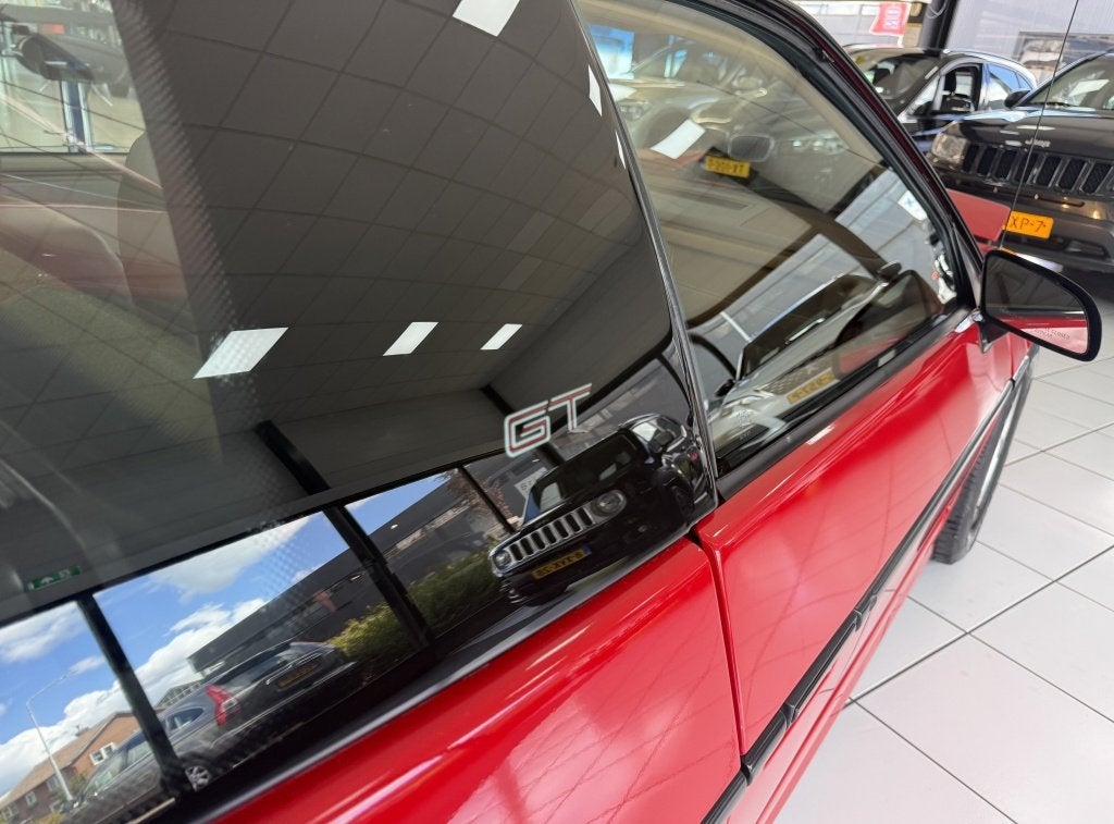 Foto 45 van Pontiac Fiero 2.8 GT Airco OOK S AVONDS GEOPEND OP AFSPRAAk