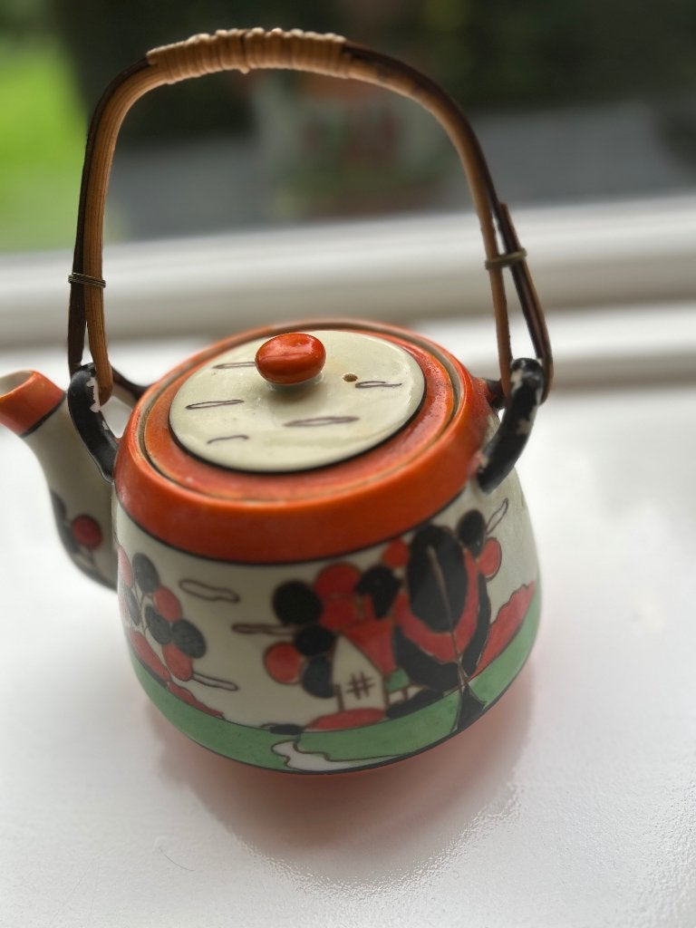 Japanse theepot jaren 20/30 handgeschilderd landschap, Ophalen, Aziatisch, Overige merken, Keramiek