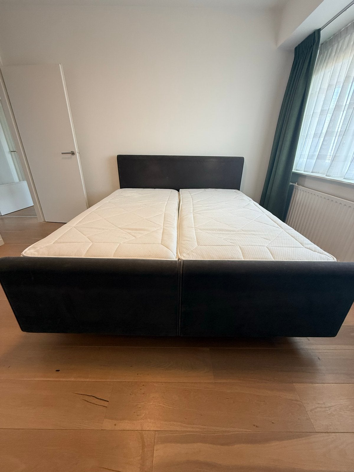 Norma Linea Ferrara Boxspring 180x200 met matrassen, Ophalen, Gebruikt, Tweepersoons, 180 cm