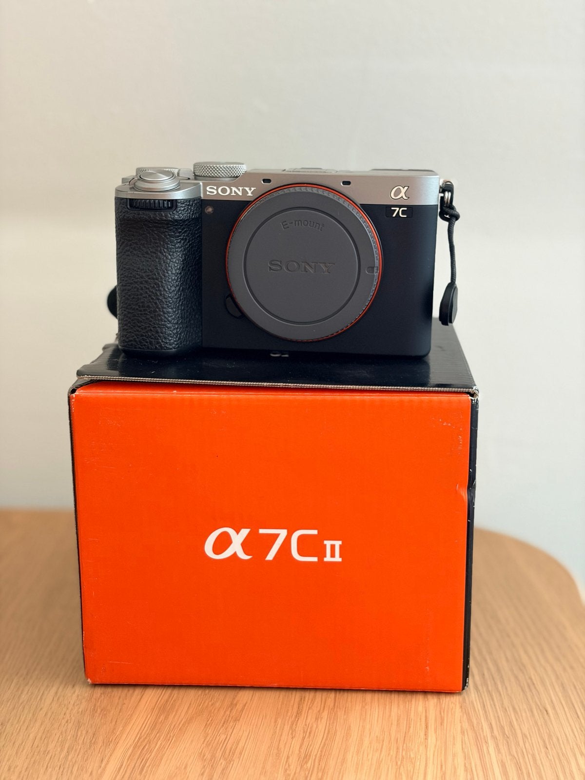 Sony A7CII (A7C2) body + batterijen + oplader, Audio, Tv en Foto, Fotocamera's Digitaal, Ophalen, Zo goed als nieuw, Accu, Sony