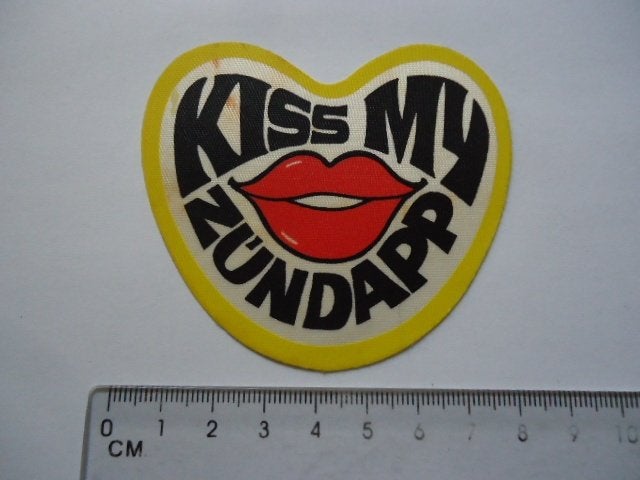 sticker oud ZUNDAPP Kiss love lips linnen oldtimer jaren 80, Verzenden, Zo goed als nieuw, Bedrijf of Vereniging