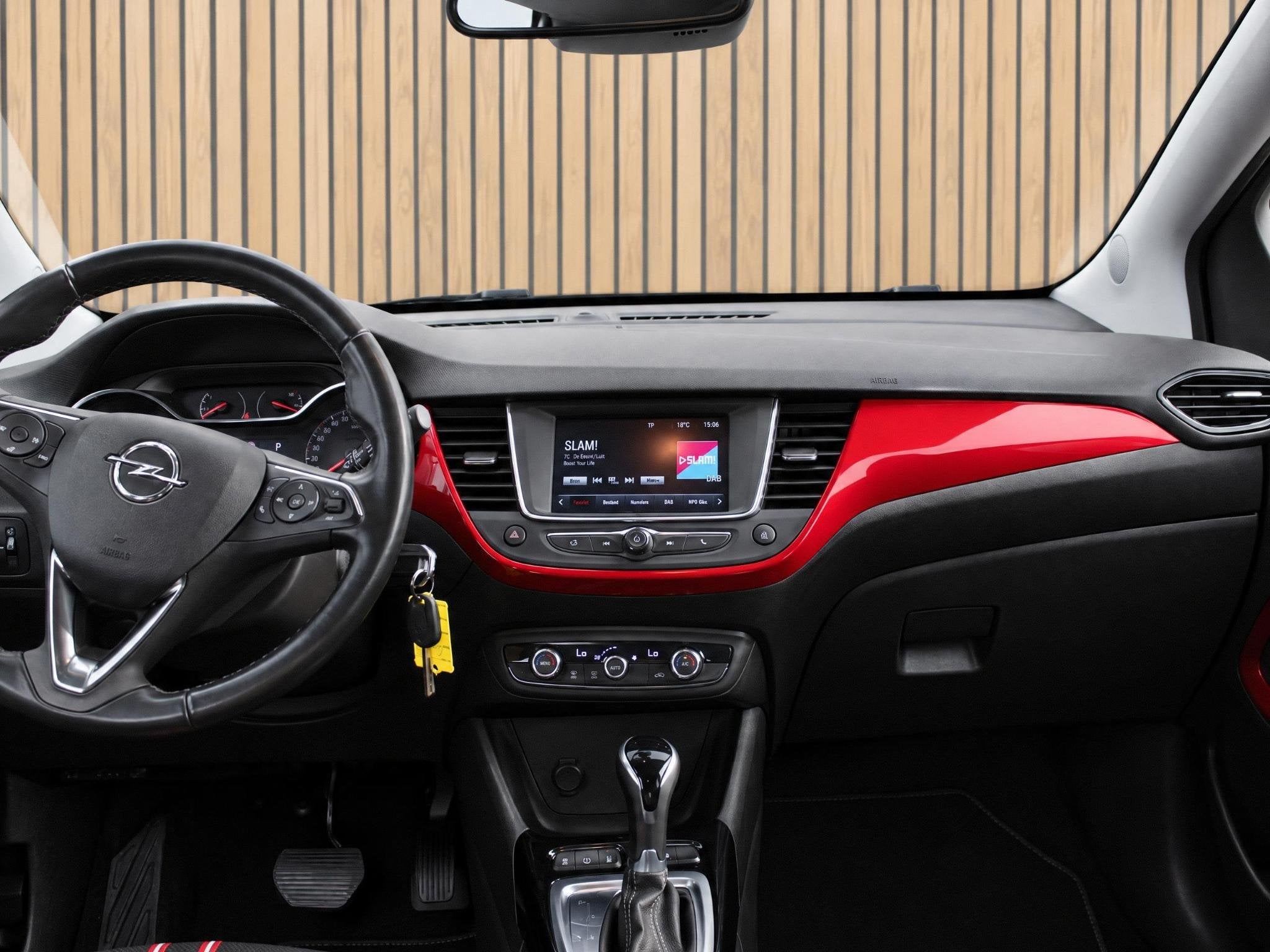 Opel Crossland 1.2 Turbo GS Automaat / led / carplay / cruis, 12 maanden, 840 kg, Gebruikt, 1199 cc