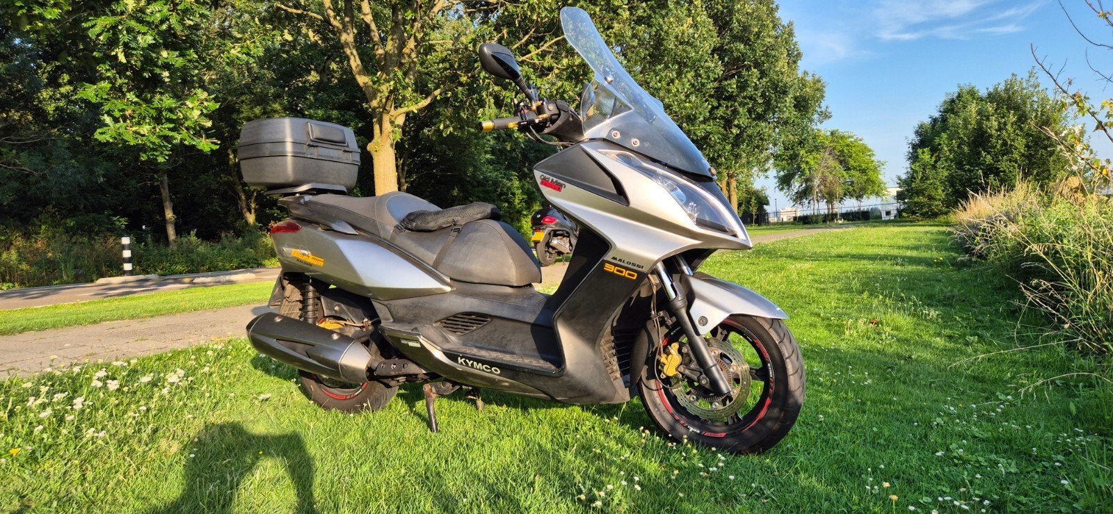 Kymco Downtown 2010 - Goed onderhouden en rijklaar!, Particulier