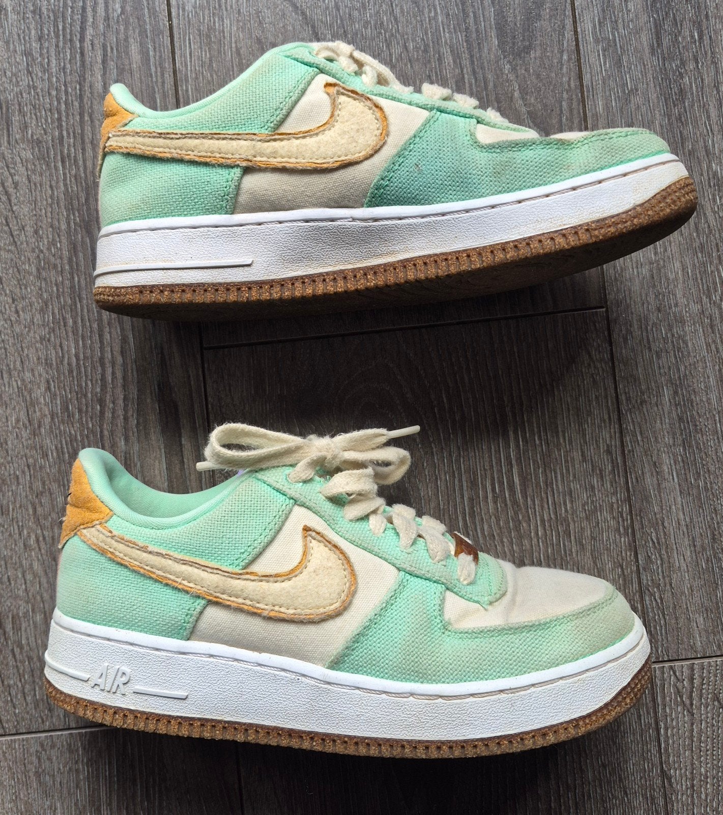 Nike Air Force 1 Low '07 LX "Happy Pineapple" 36, Jongen of Meisje, Schoenen, Ophalen of Verzenden, Zo goed als nieuw