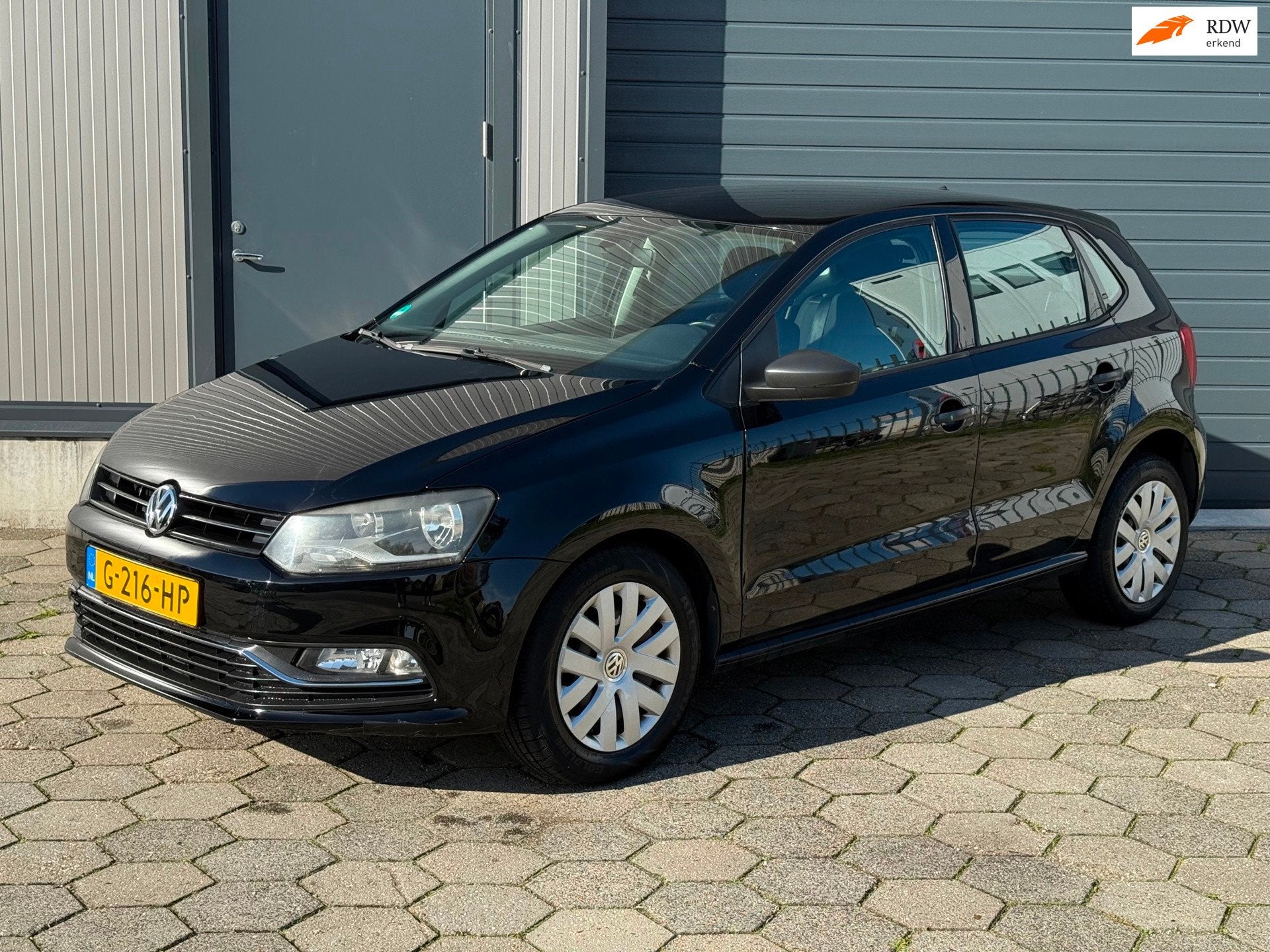 Volkswagen Polo 1.2 Facelift, Cruise Contr. Navi etc!, Voorwielaandrijving, Stof, 60 pk, Zwart