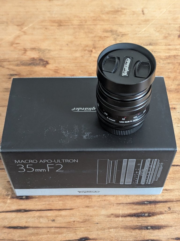 Voigtlander 35mm / 1:2 MACRO APO Ultron for FUJI X, Ophalen of Verzenden, Zo goed als nieuw, Macrolens