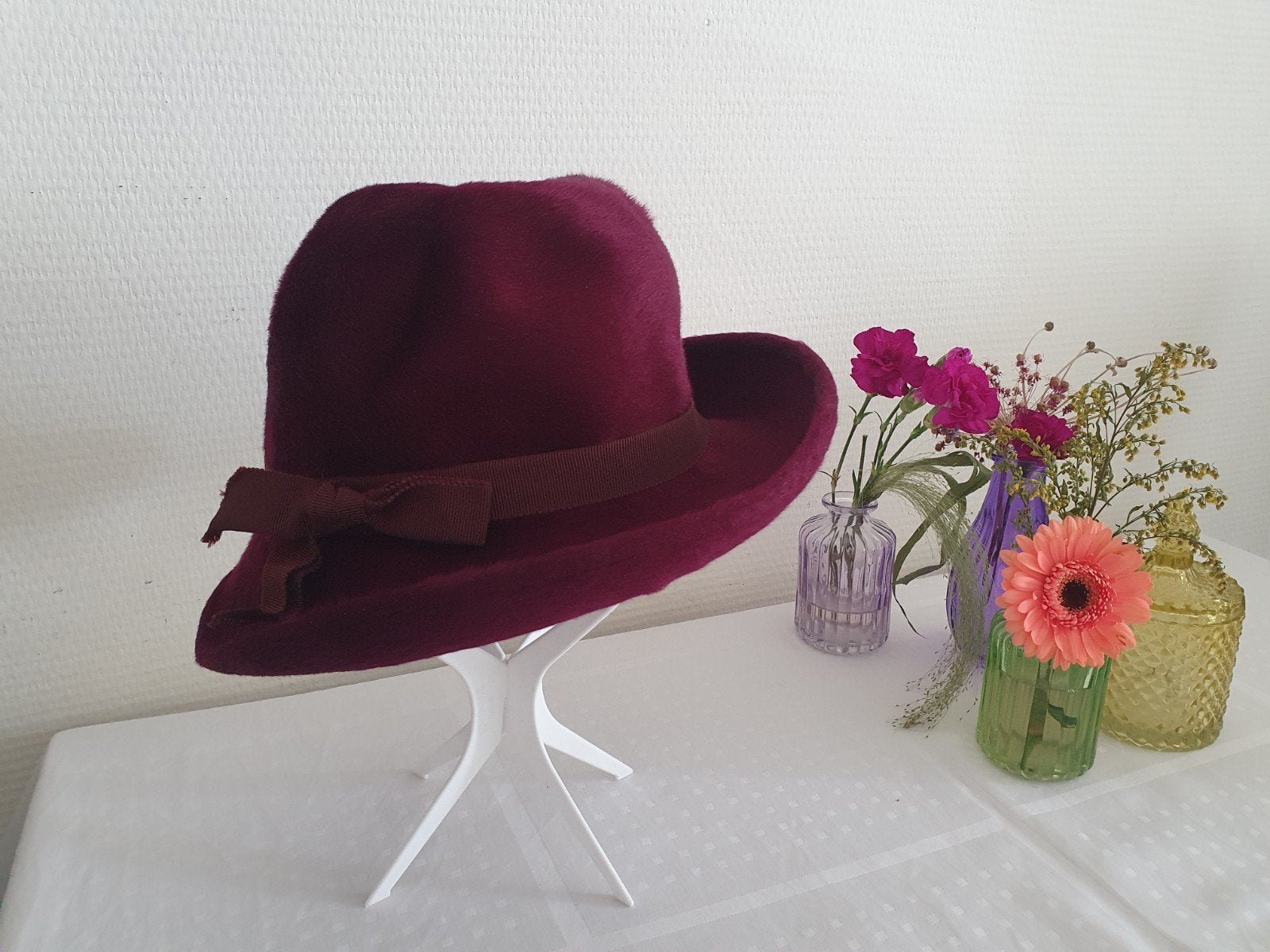 Hoed  uit de 60 er jaren, Kleding | Dames, Ophalen of Verzenden, Zo goed als nieuw, 55 cm (S, 6⅞ inch) of minder, Hoed